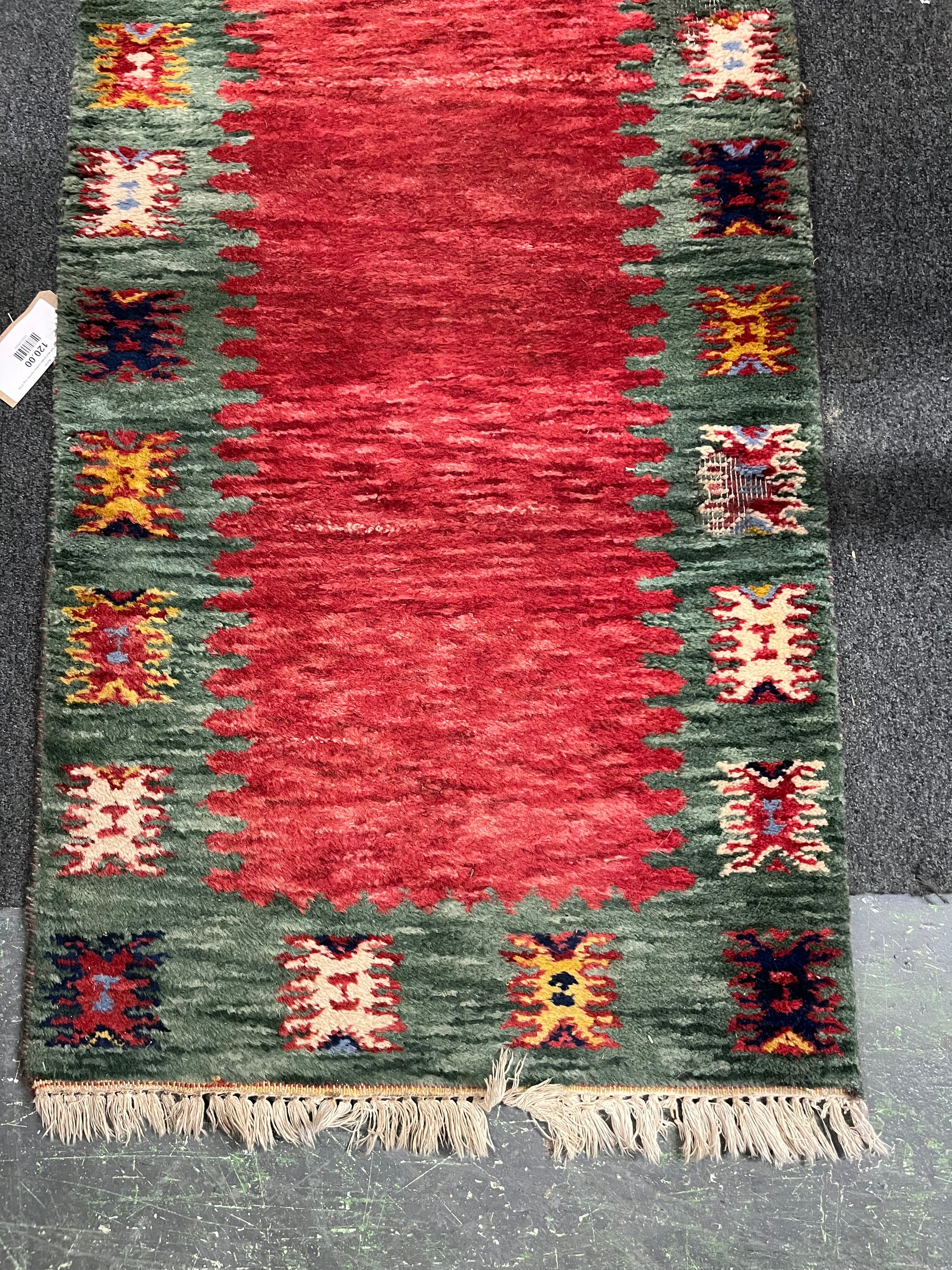 Large wool mix red and green colour runner rug 3126