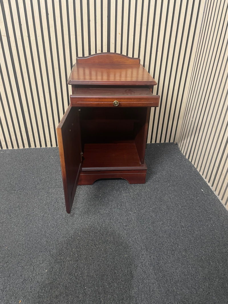 Ornate mahogany 1 door 1 drawer bedside locker  44642