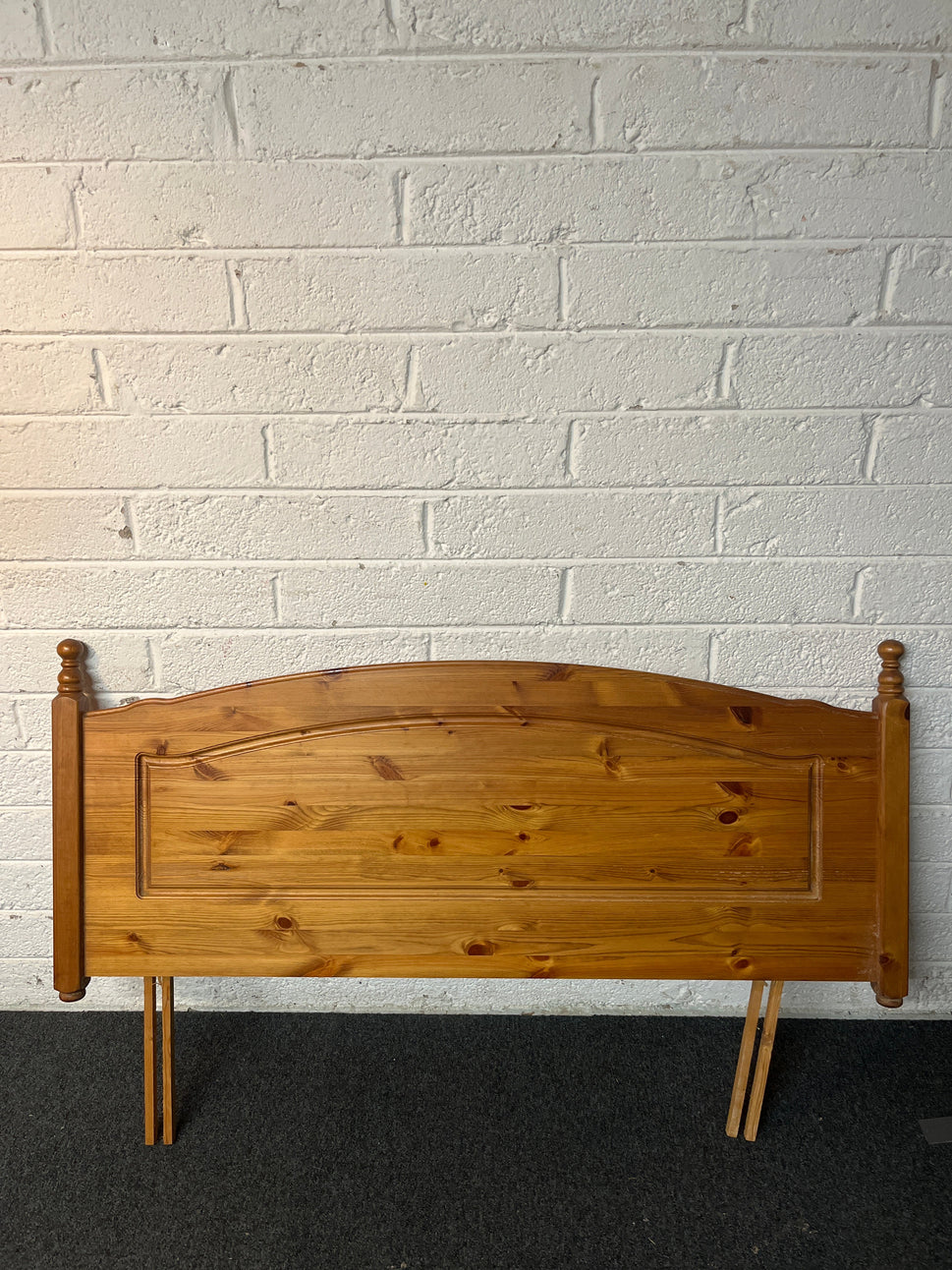 4ft6 pine headboard 3225