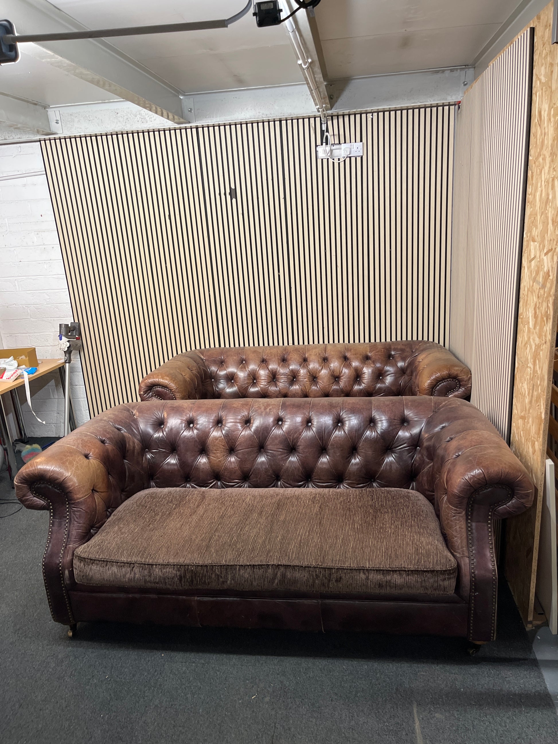 3 seater leather framed chesterfield suite with brown fabric seat cushions (Widths 215 cm depths 95 cm) 3126