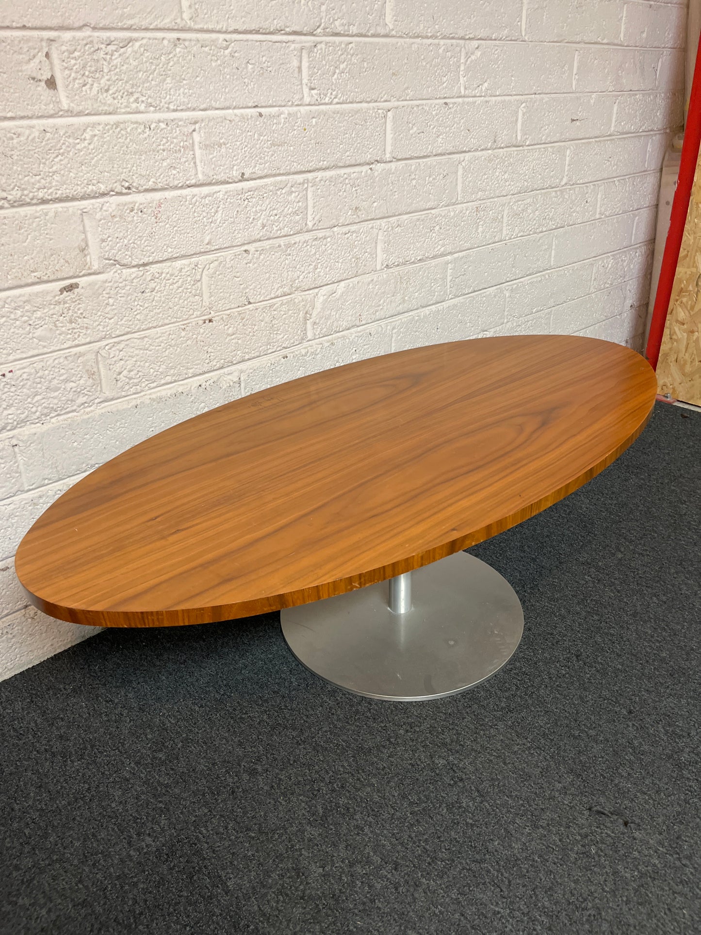 Cherry low oval coffee table with grey metal frame (H 44 x W 135 x D 66 cm 1325