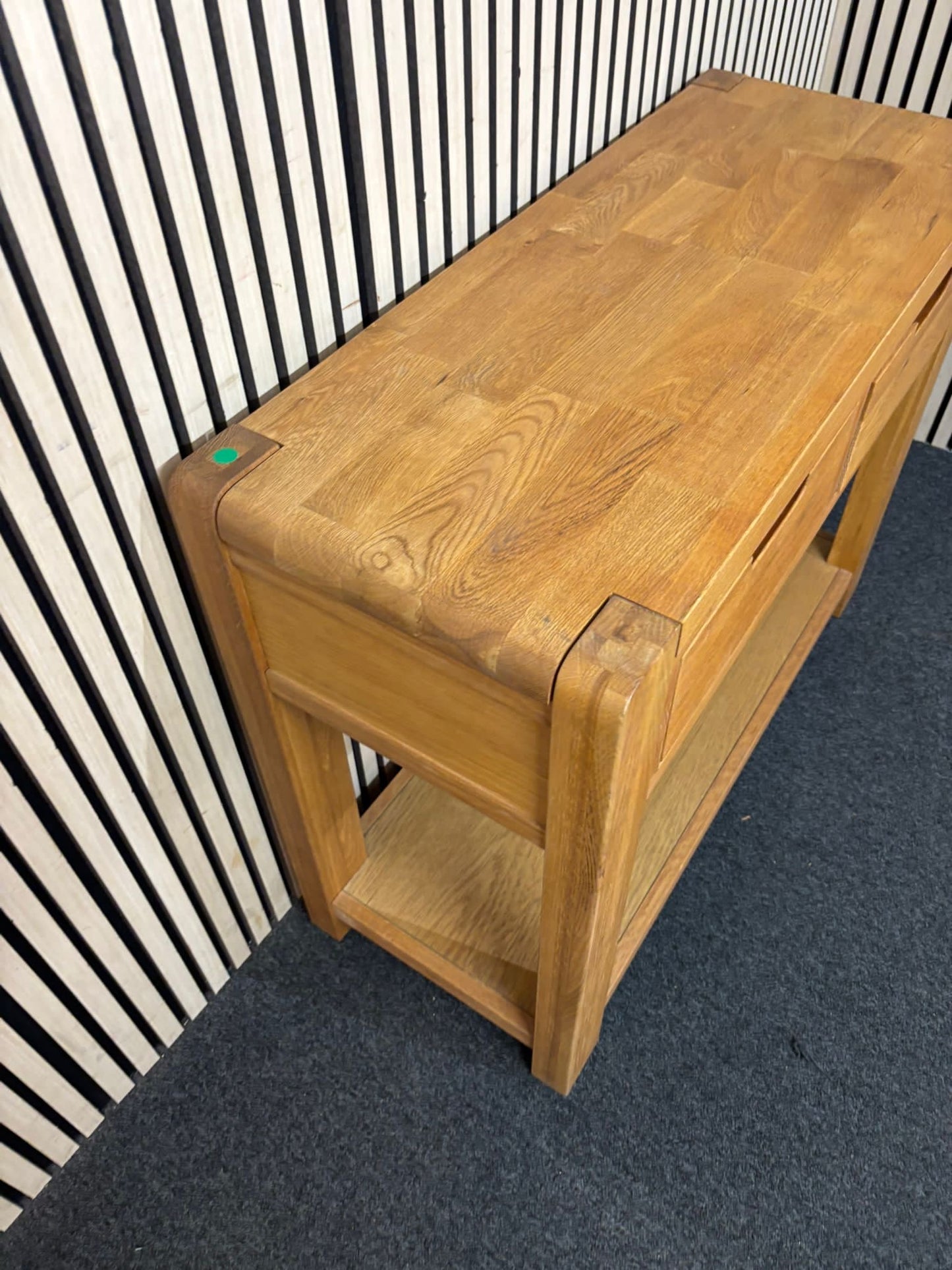 Solid oak 2 drawer hall table (H 80 x W 100 x D 40 cm) 2226