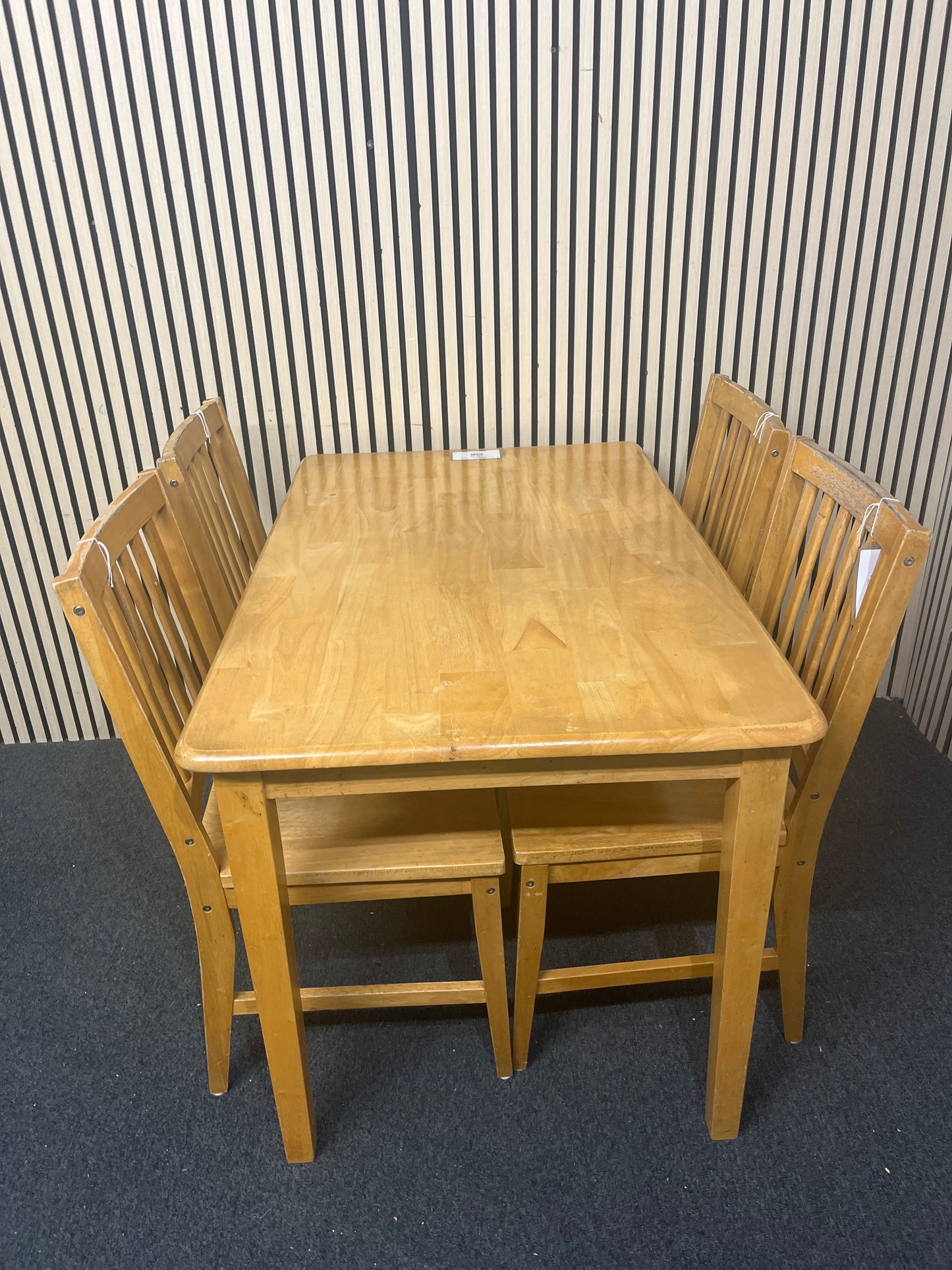 Rectangular beech dining table with 4 chairs (L 120 x W 75 cm)  44184