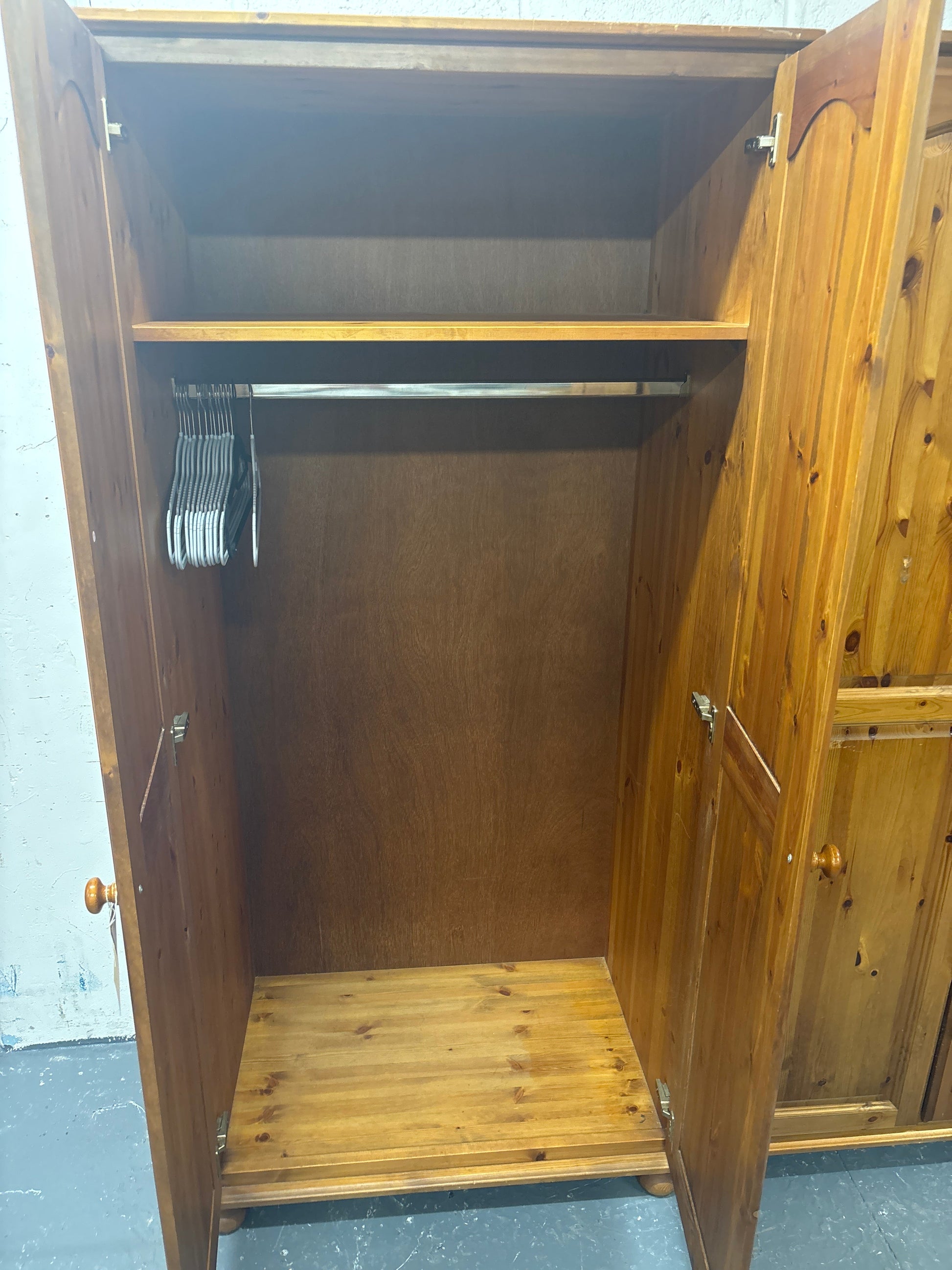 Tall solid pine 2 door duval pine wardrobe(H189 x W 90 x D 59 cm) 2225