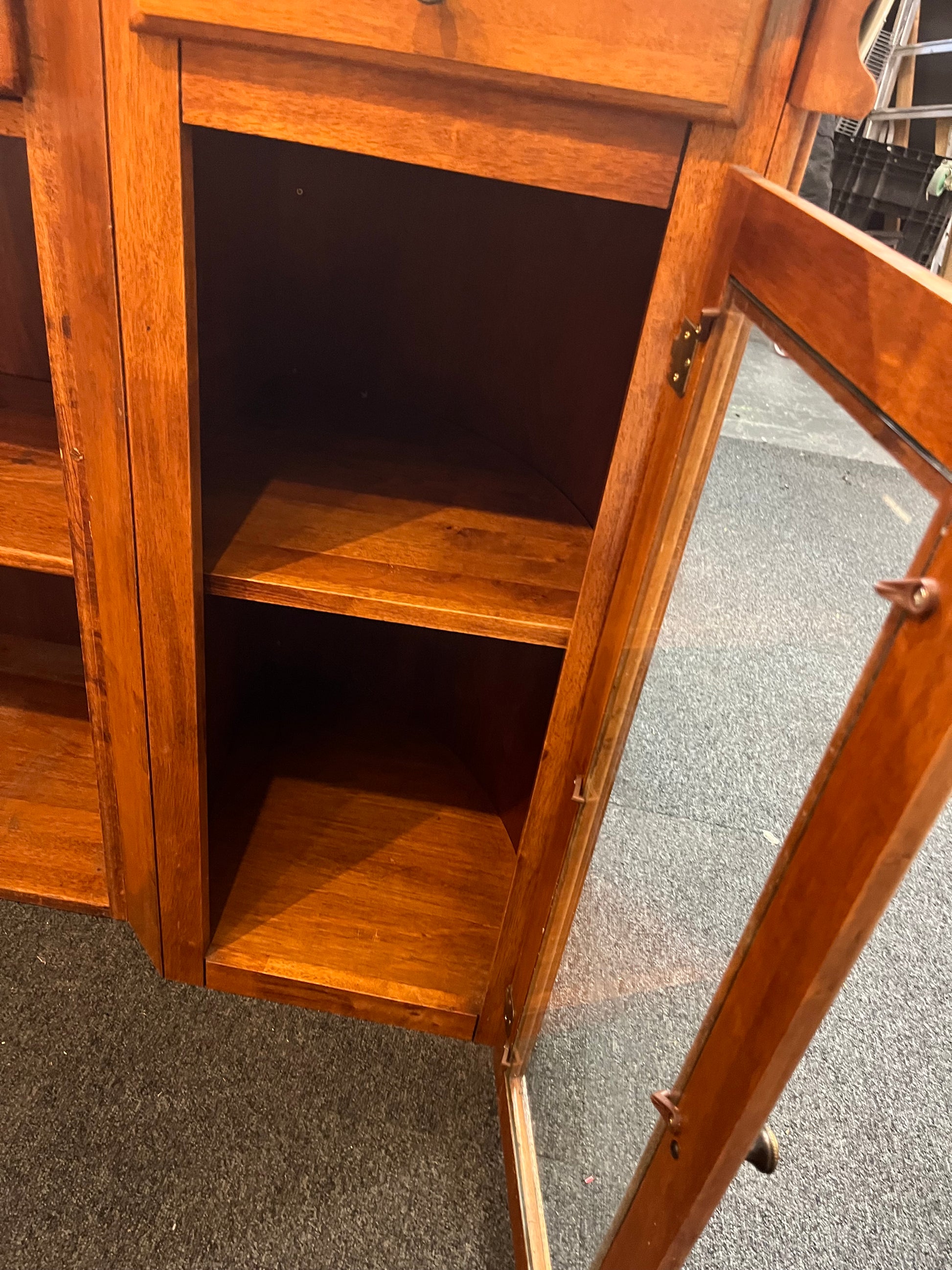 Ornate oak stained tall bar counter with storage drawers (Front H 110 x W 170 x D 60 cm) (Back  H 219 x W 177 x D 35 cm)