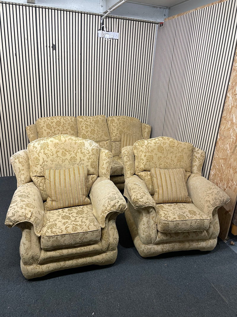 3+1+1 beige sofa with floral pattern and striped cushions.  44660