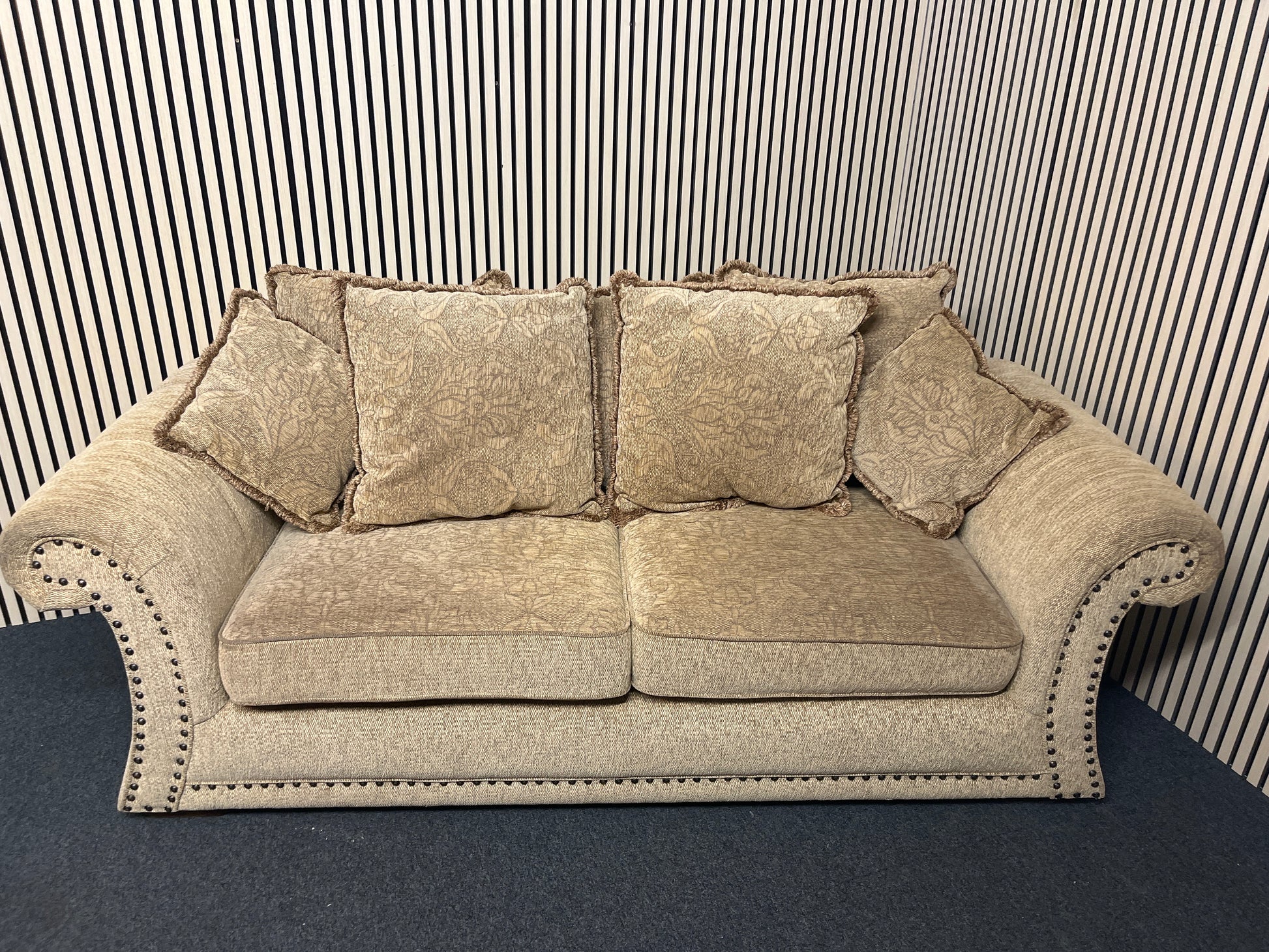 3+1+1 cream fabric mix suite 2325