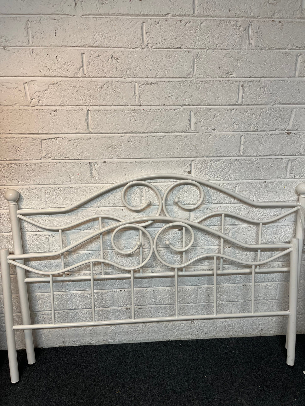 4 ft 6 white metal bed frame  1325