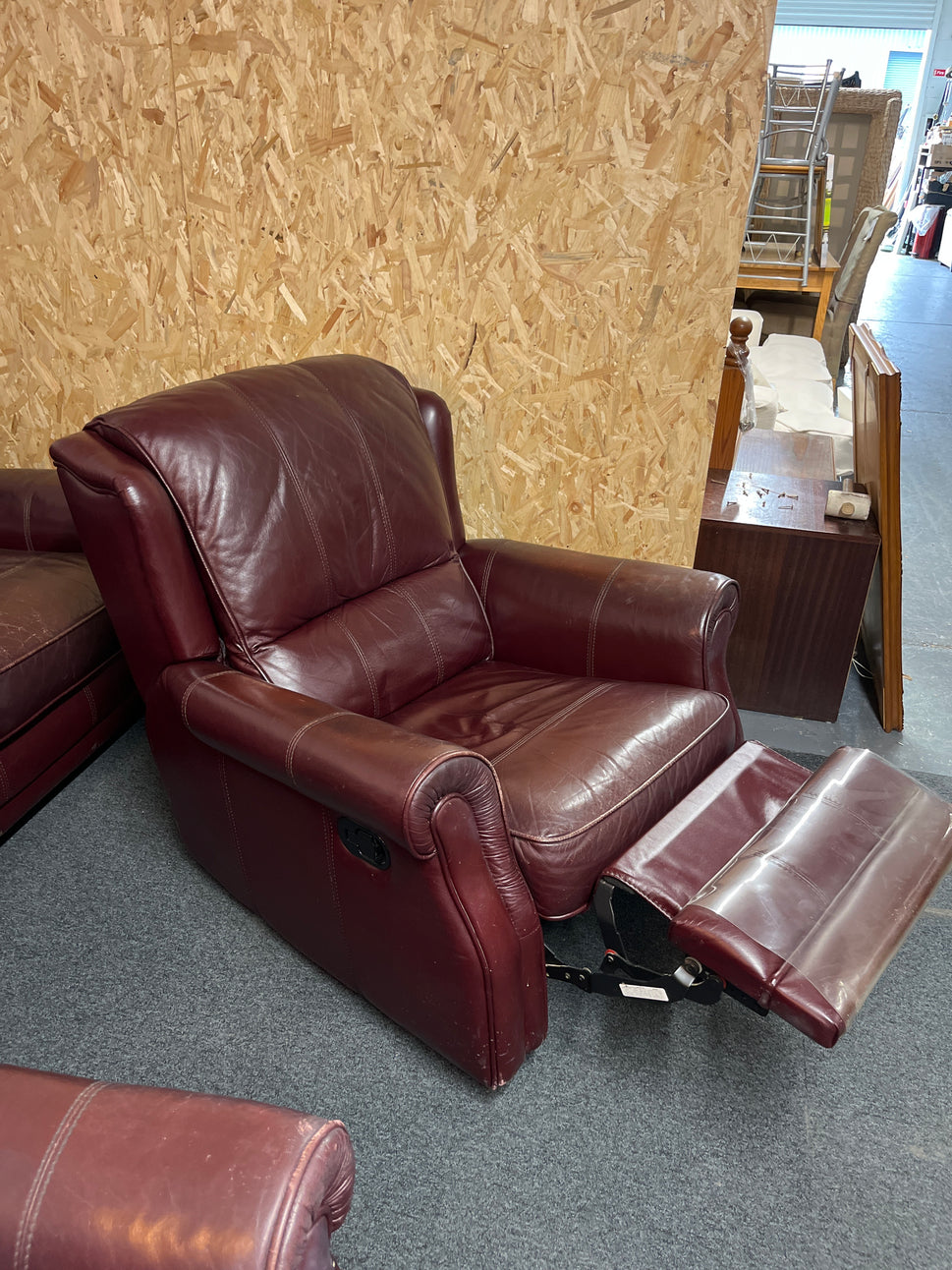 3+1+1 Real wine leather sofa suite with reclining armchairs (W 190 x D 110 cm) 3225