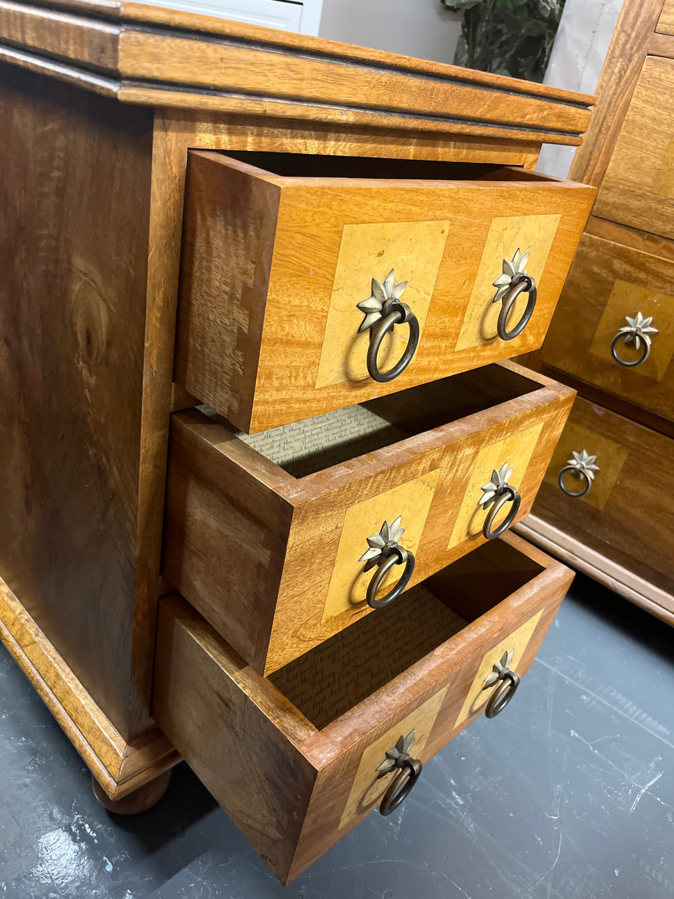 Solid Mahogany inlaid 3 drawer bedside locker.(H 65 x W 45 x D 45 cm) PART OF A SET BUT CAN BE SOLD SEPARATELY 2225