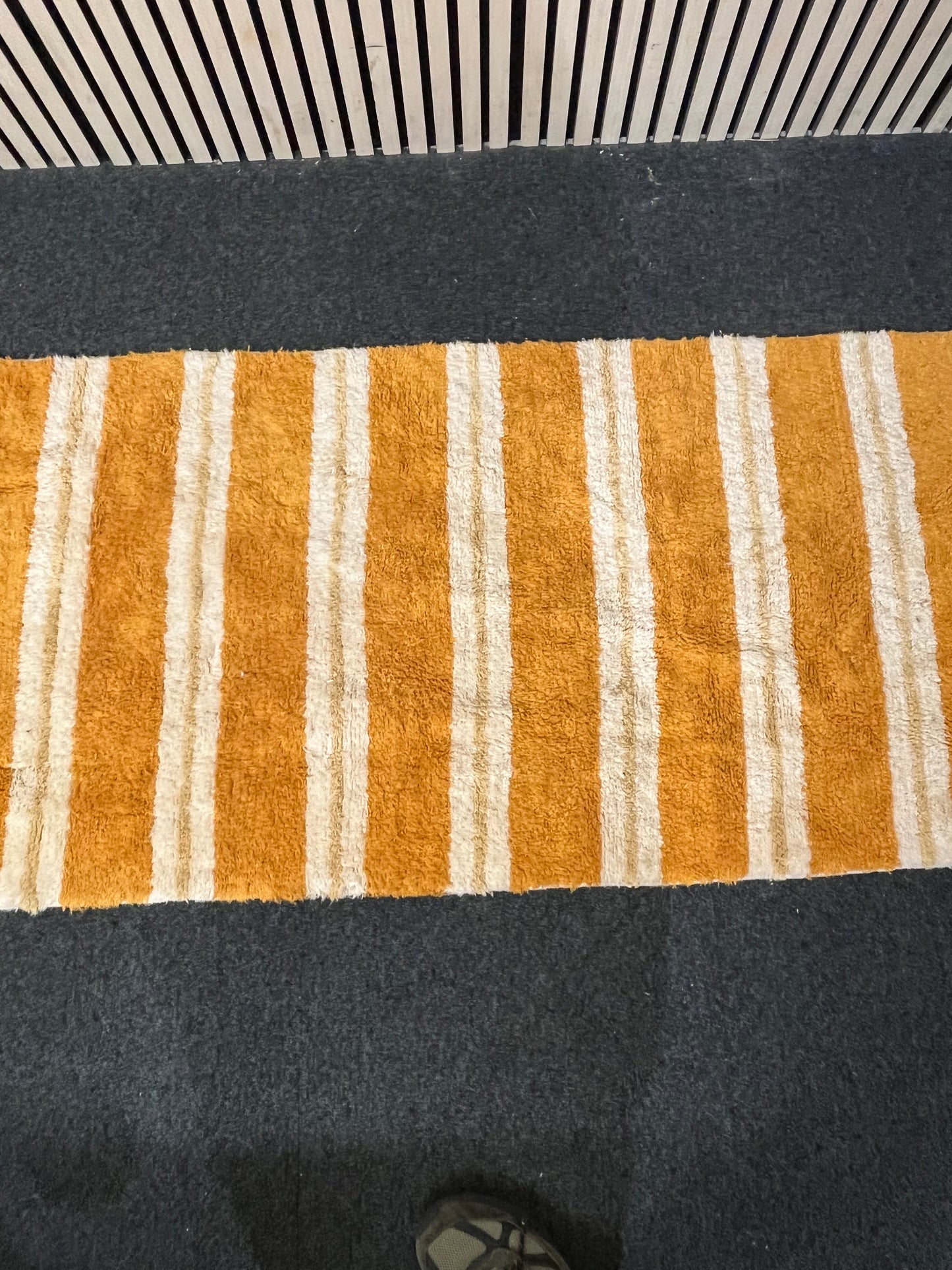 Orange and white fabric rug  (75 x 160 cm) 3126