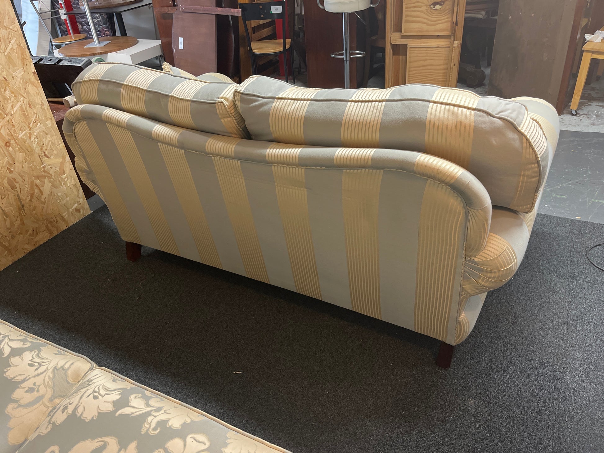 2 seater finline blue mixed fabric suite, brass castors, solid wood frame 3225