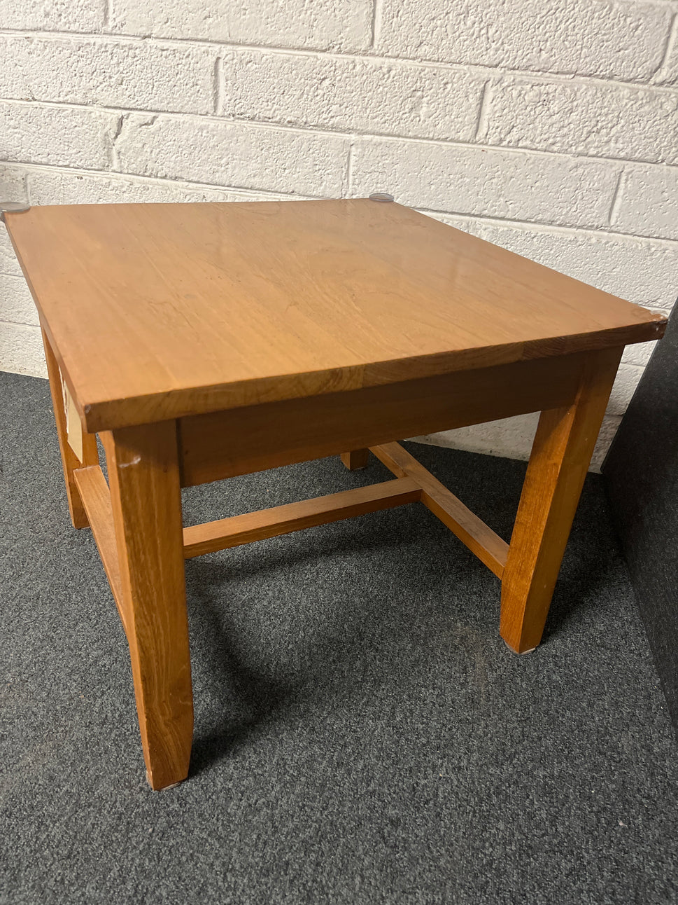 Small solid wood 1 drawer lamp table 1225