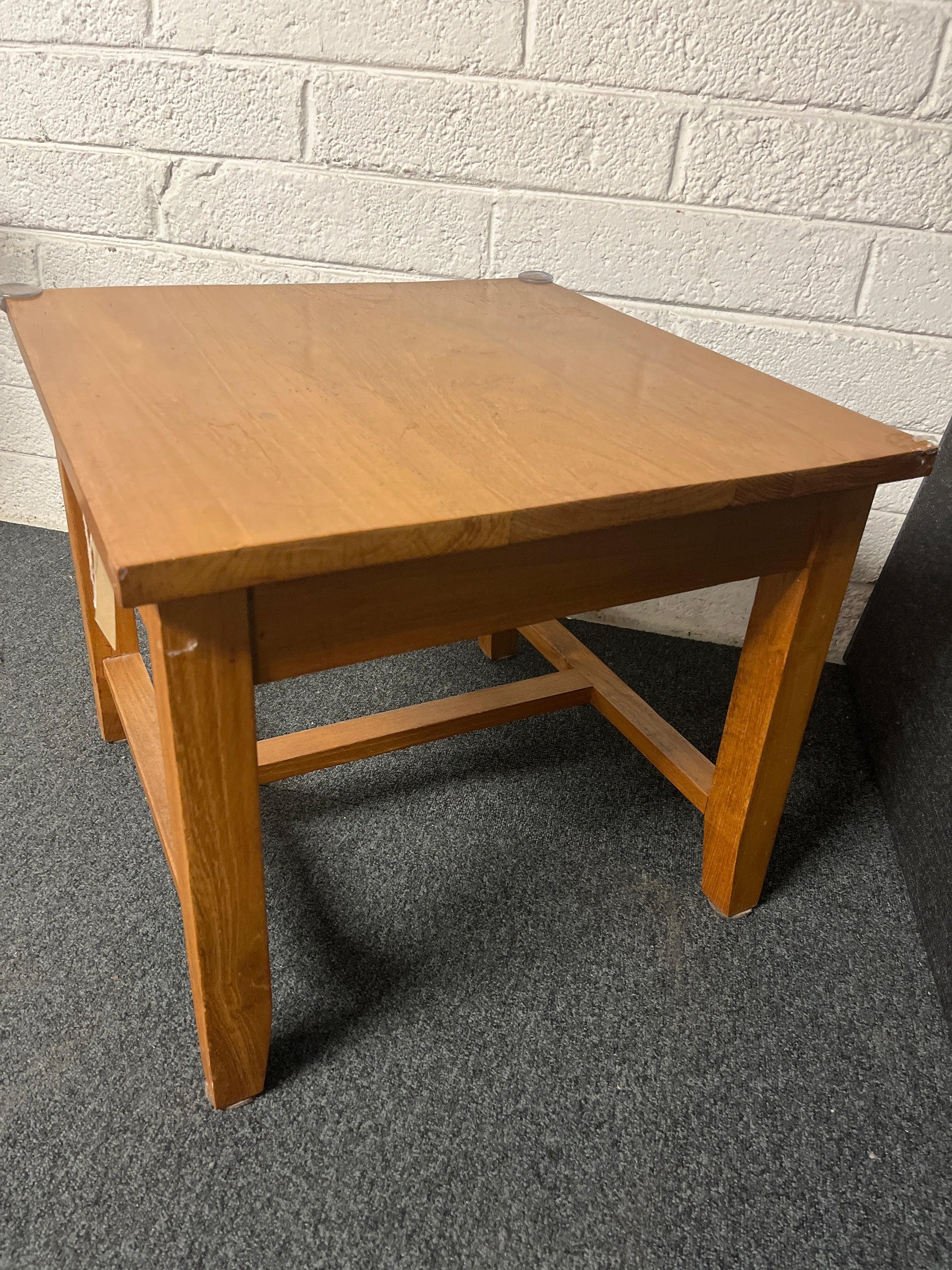 Small solid wood 1 drawer lamp table 1225