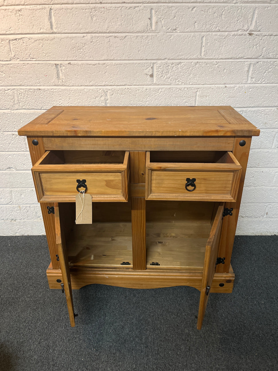 Mexican Pine 2 door 2 drawer storage unit (H 82 x W 92 x D 44 cm) 3225