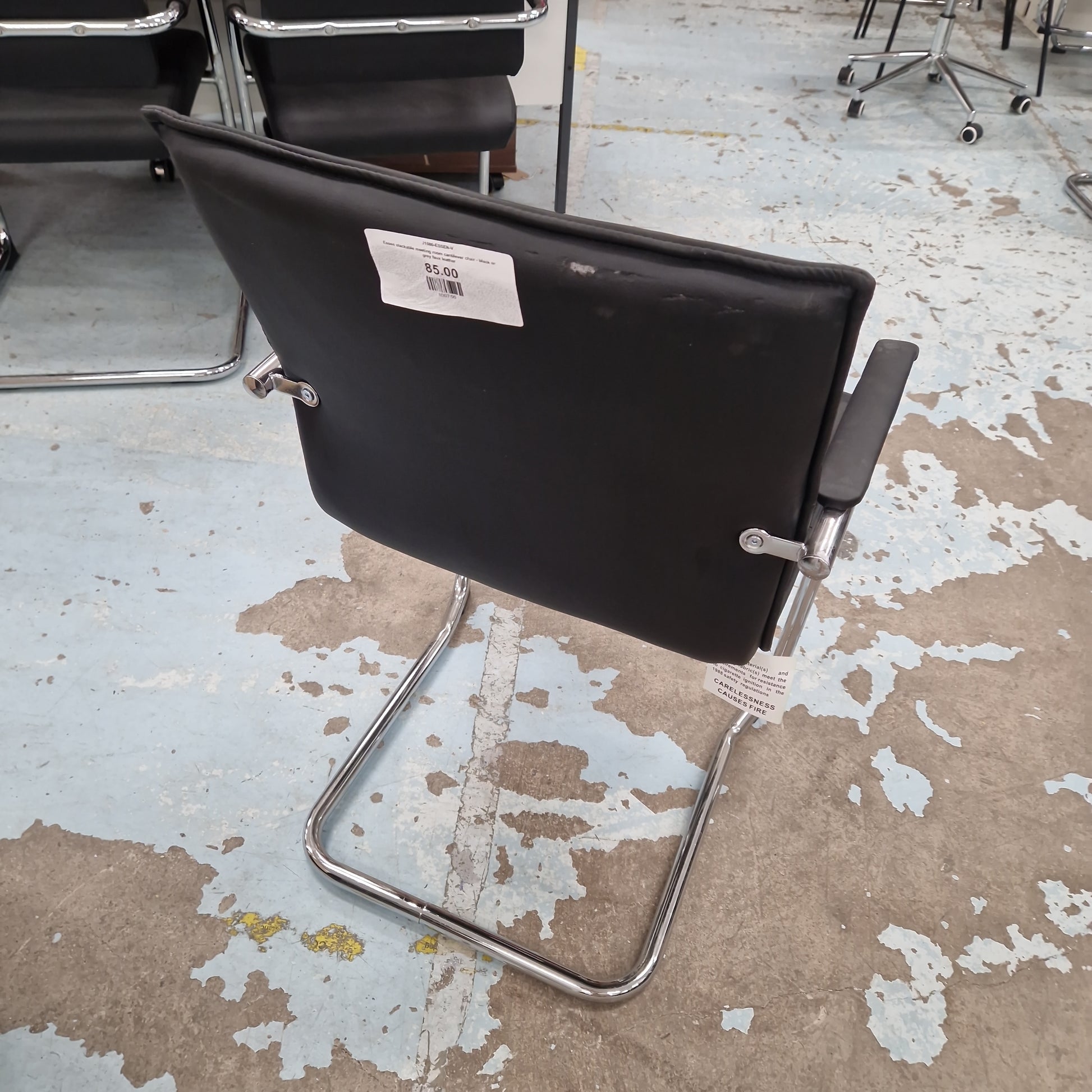 Essen stackable meeting room cantilever chair - black or grey faux leather