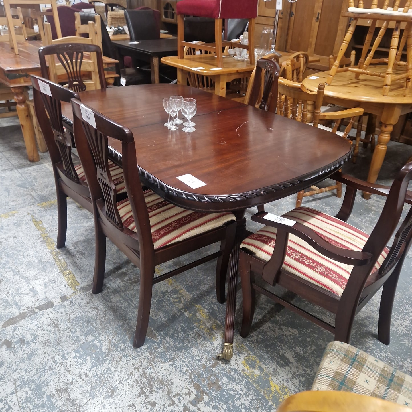 Rossmore mahogany D end extendable dining suite cw 6 no. chairs matching
