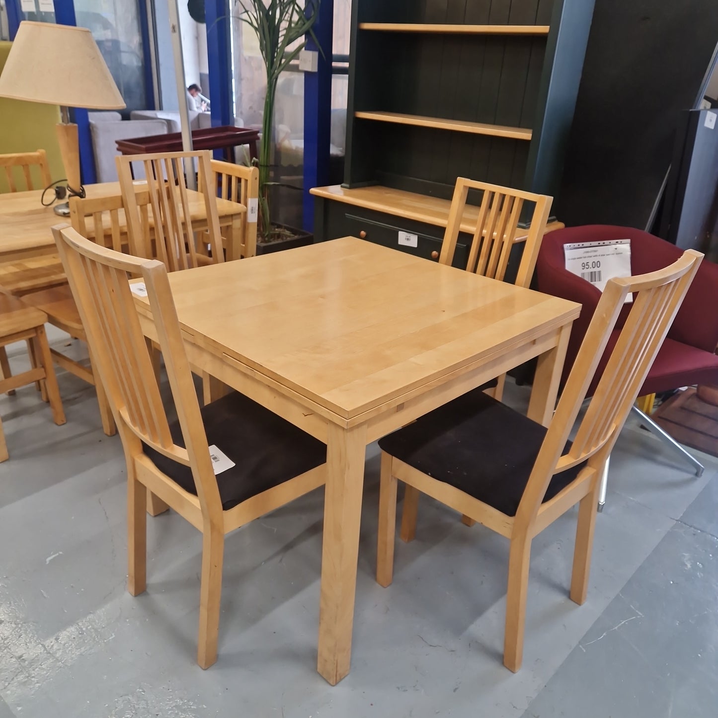 Square pine kitchen table cw 4 matching chairs