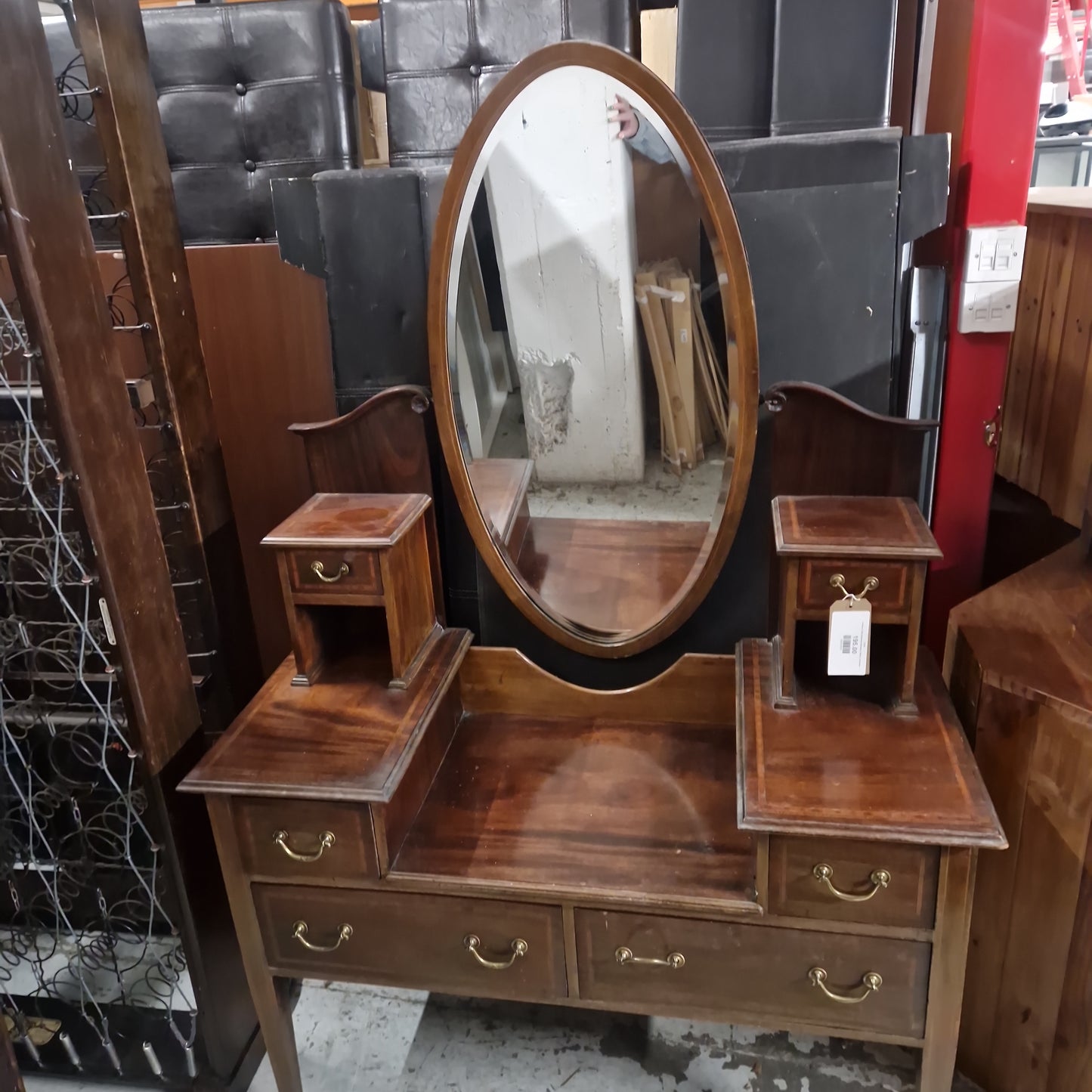 Antique 2 dwr bedroom dressing TABLE  cw mirror