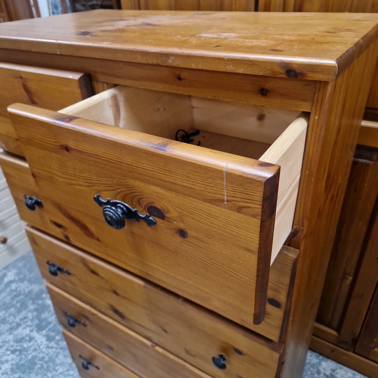 4+2 Tall solid pine chest of drawers