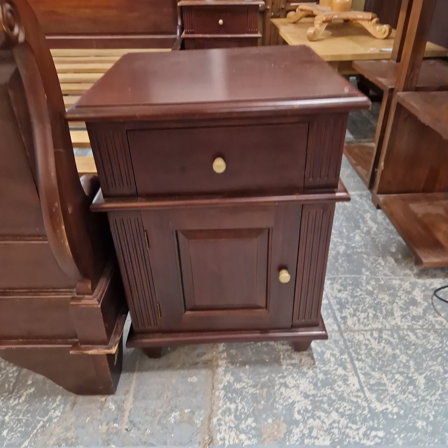 Solid mahogany 1 door 1 drawer bedside locker