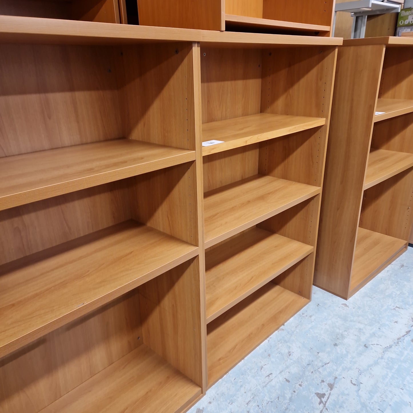 Tall cherry laminate open bookcase with adjustable shelves 900Wx450Dx1420H