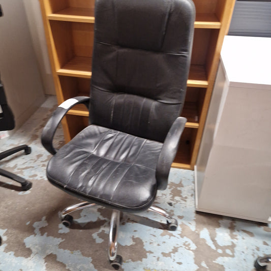 High back black leatehrettte swivel chair with arms, polished 5 star base, rip to side of swivel back