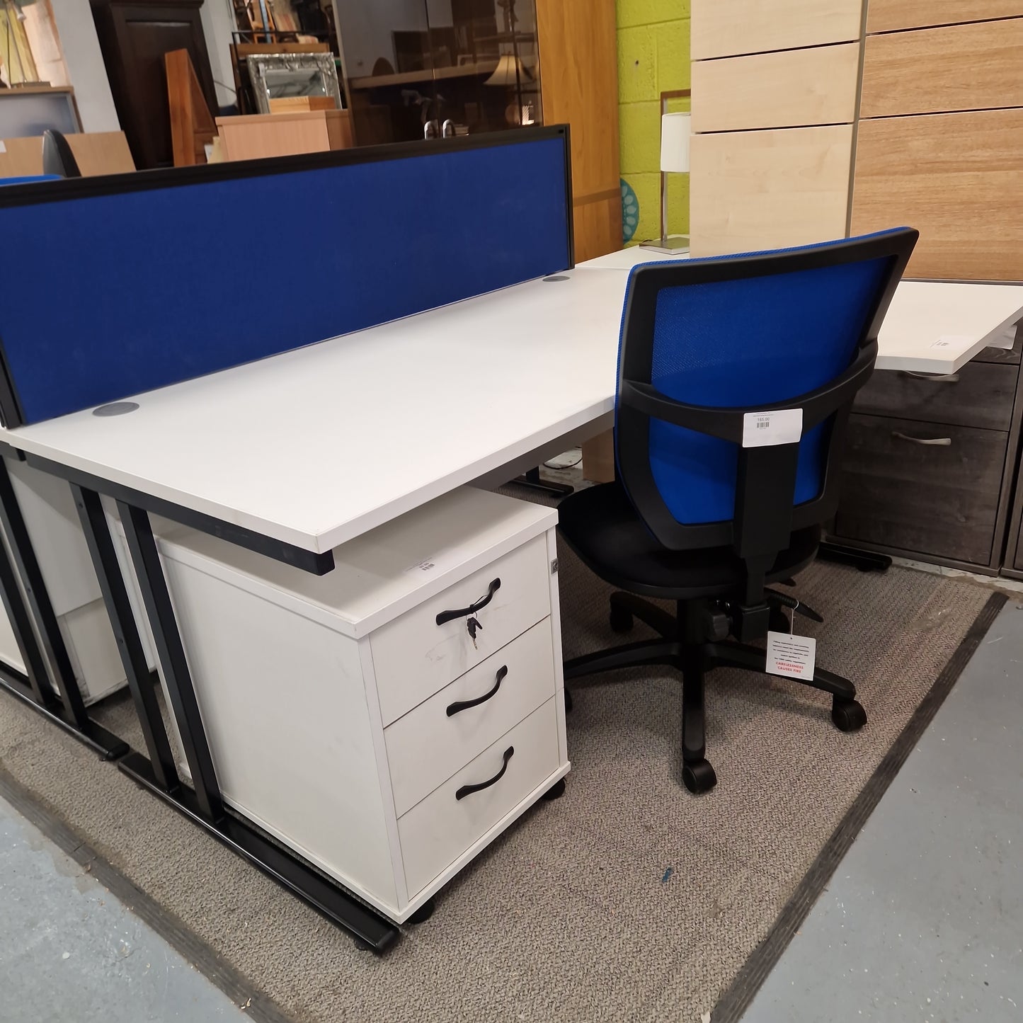 Right hand radial desk 1612 with fixed pedestal (1600mm x 1200mm)