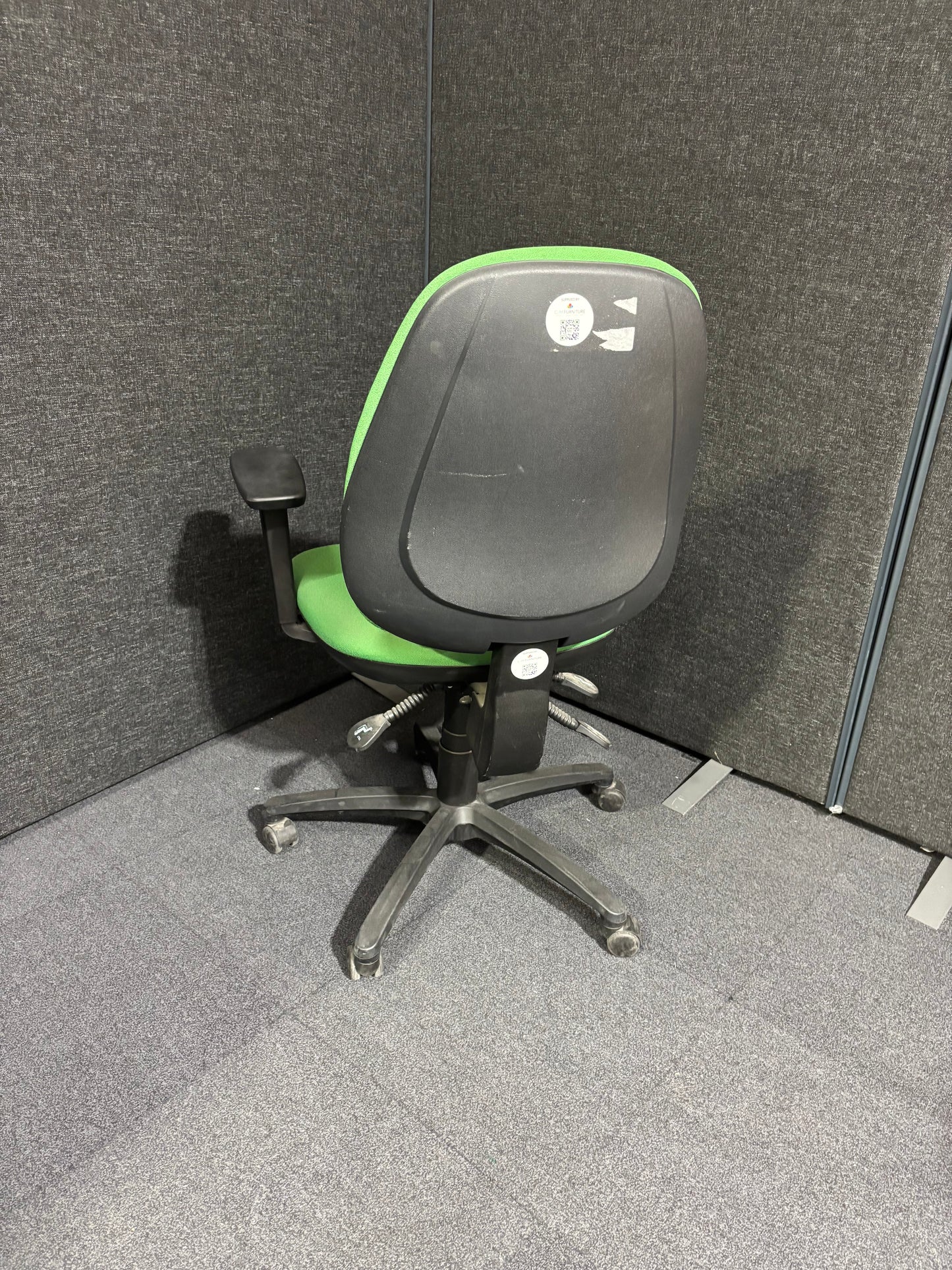 Jota 3 lever swivel chair with HA Back and arms and pump up lumbar support