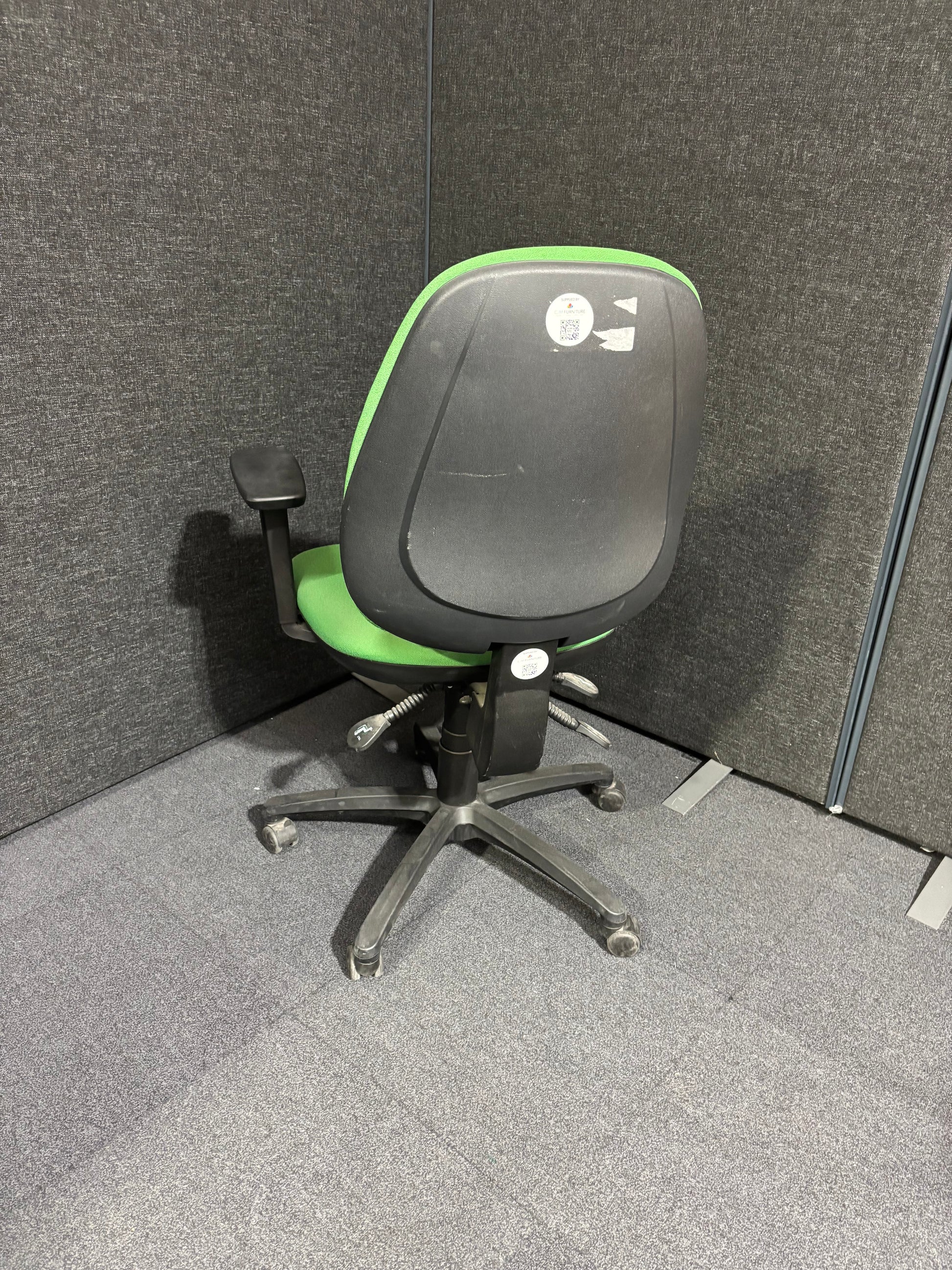 Jota 3 lever swivel chair with HA Back and arms and pump up lumbar support