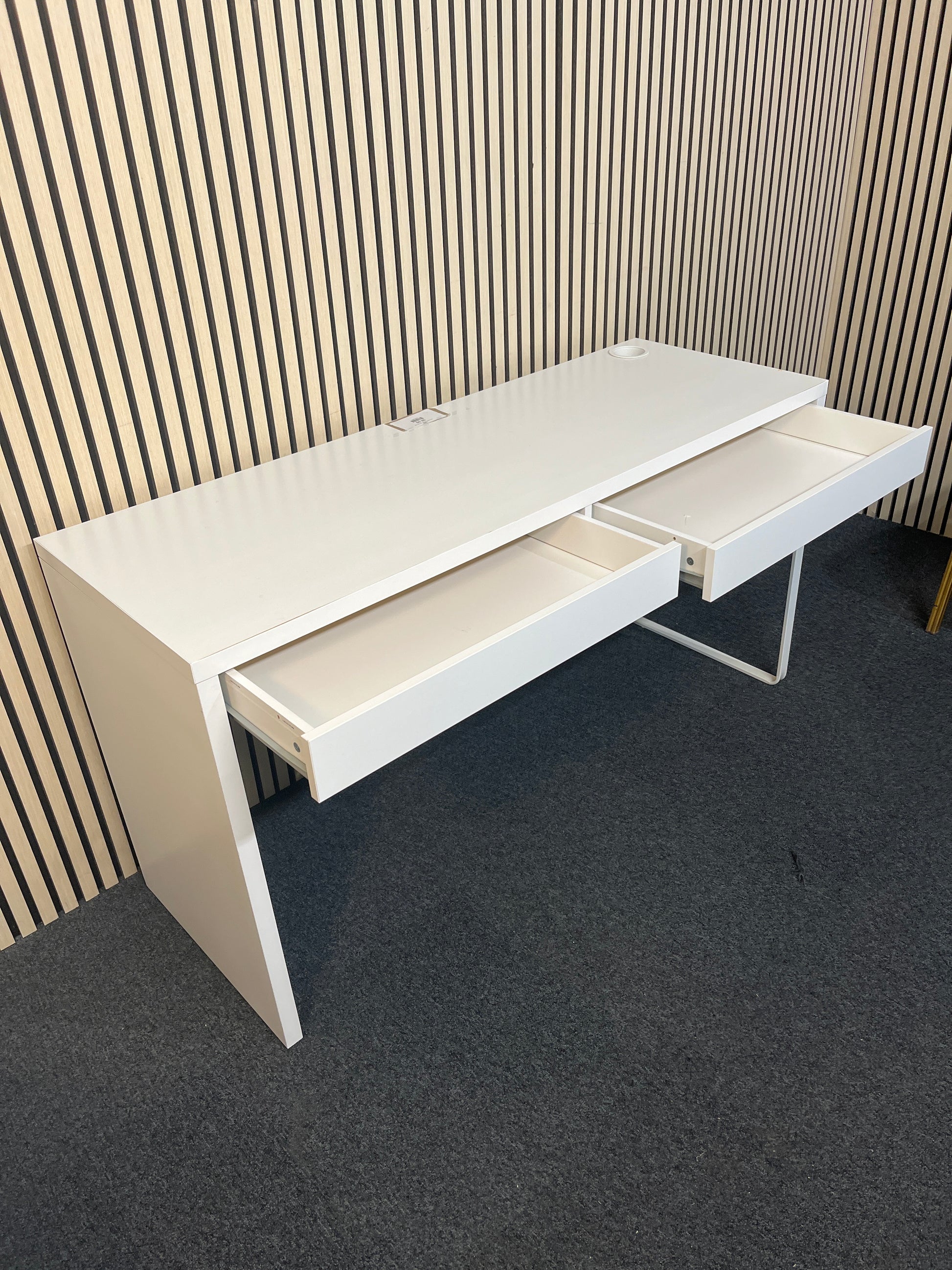 Ikea white 2 drawer long desk 1425