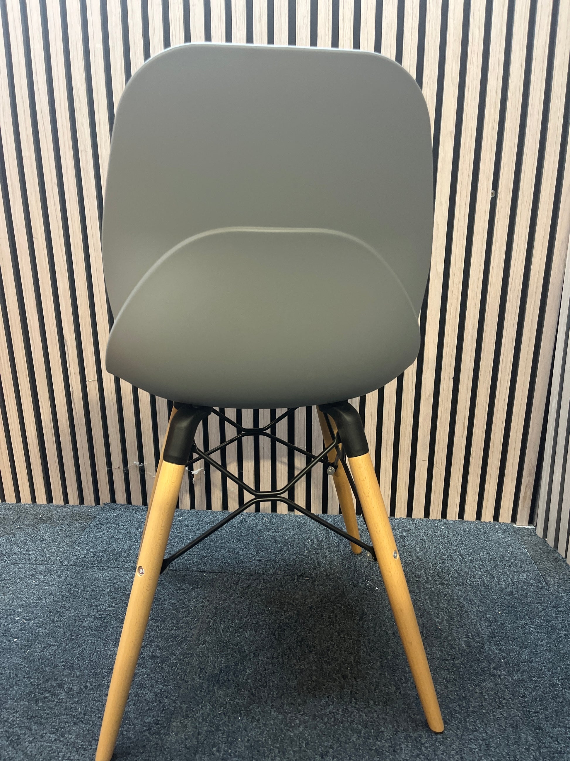 Strut multi-purpose chair with chrome sled frame - Various plastic seat colours