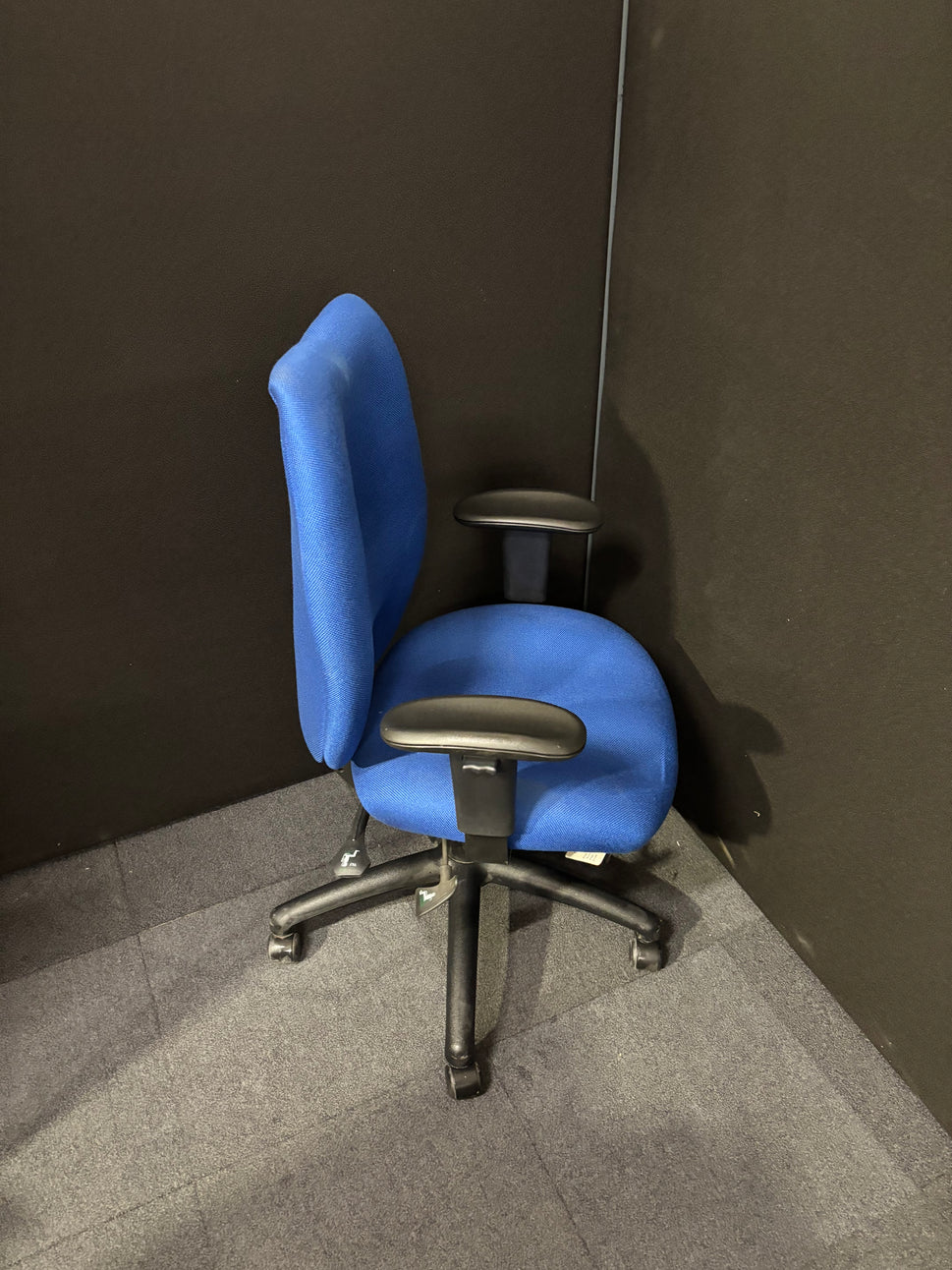 Cornwall multi functional operator chair - blue price inc vat