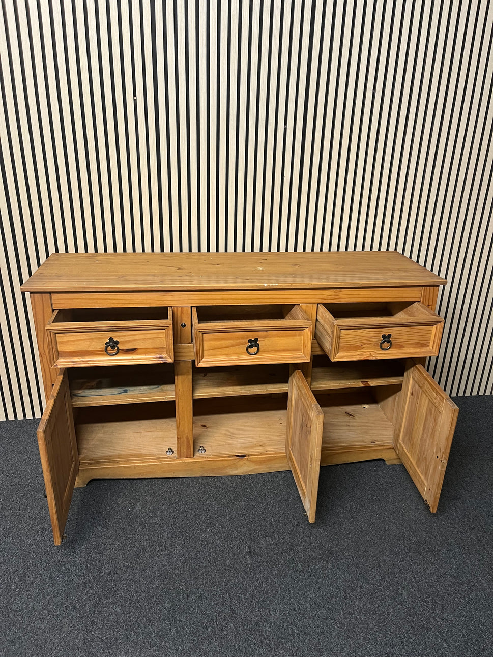 Large long 3 door 3 drawer waxed pine sideboard (H 84 x W 151 x D 47 cm) 2325