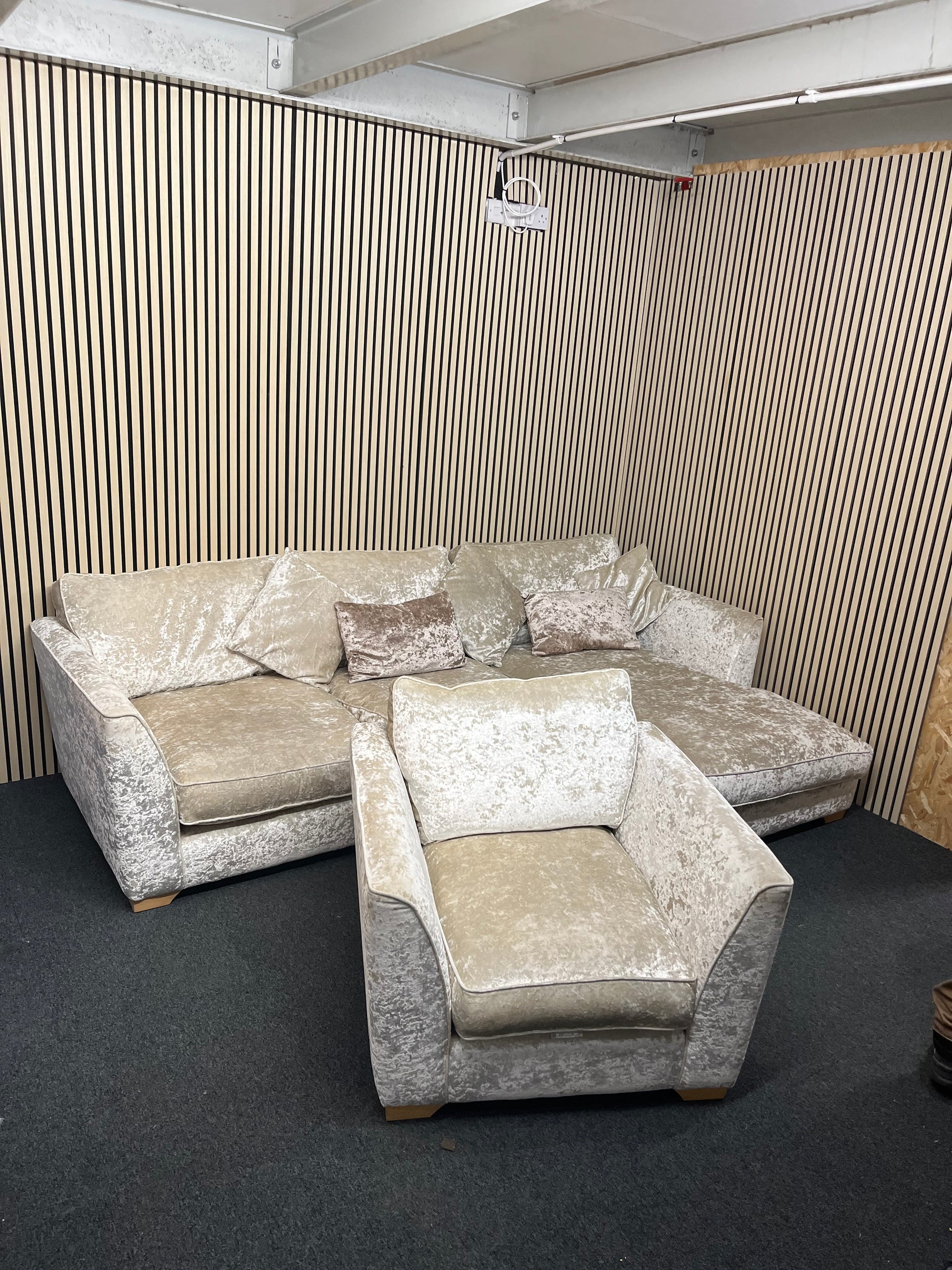Large light cream crushed velvet fabric corner suite (in sections) with matching armchair 3325