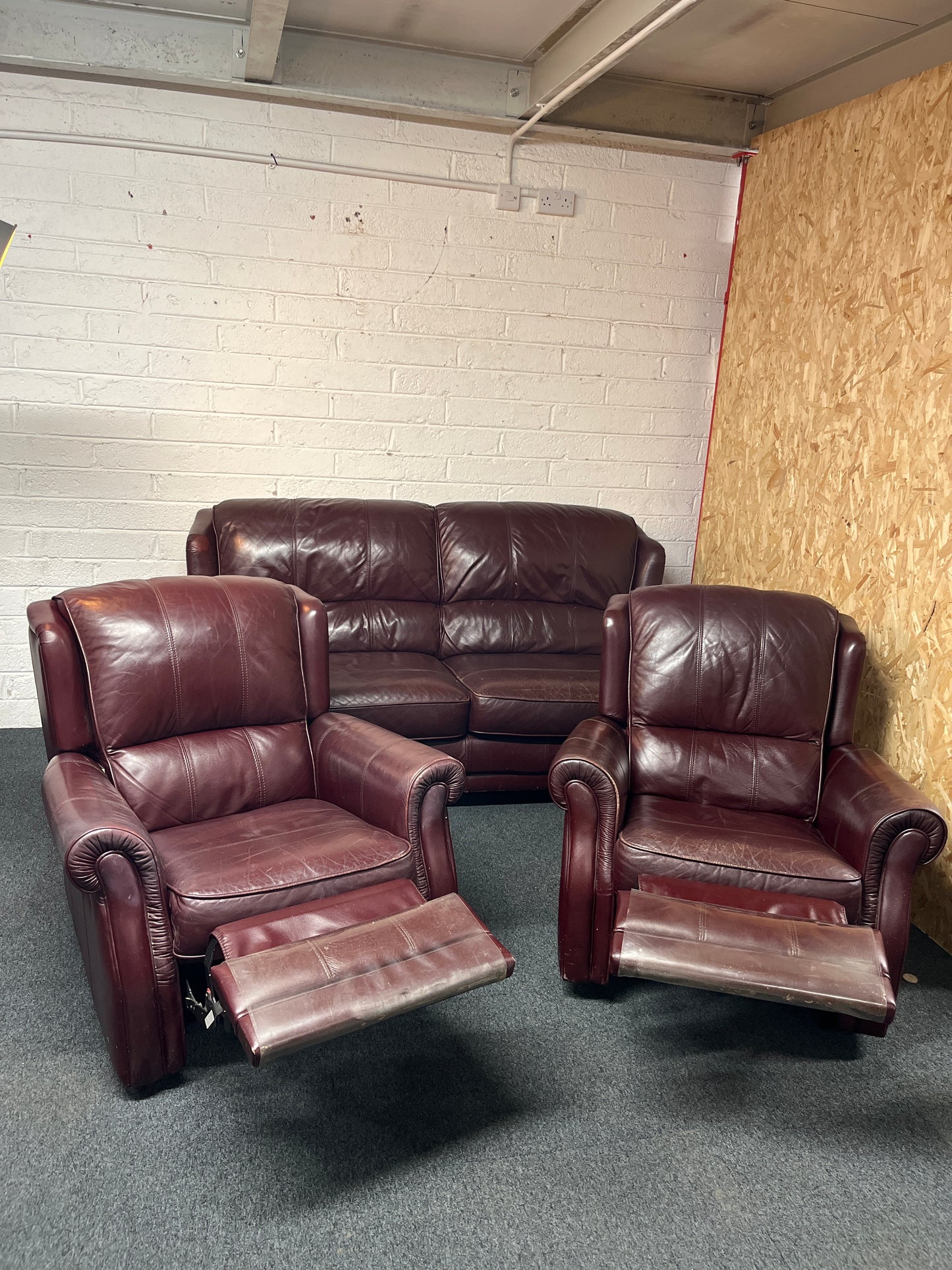 3+1+1 Real wine leather sofa suite with reclining armchairs (W 190 x D 110 cm) 3225