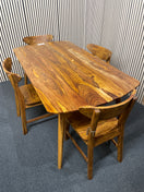 Solid dark pine dining table with four matching curved back chairs (L 175 x W 90 cm)  44764