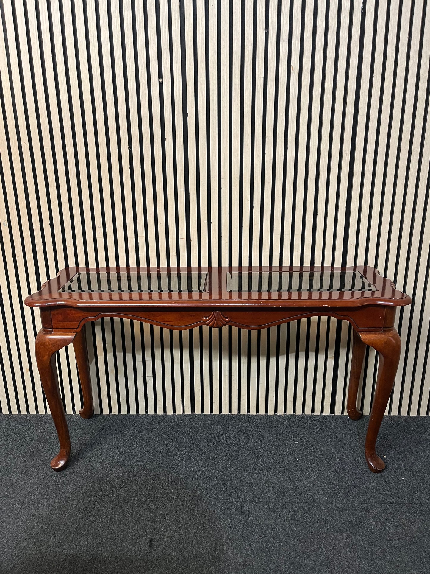 Dark wood glass top console table (H 67 x W 120 x D 40 cm) 43817