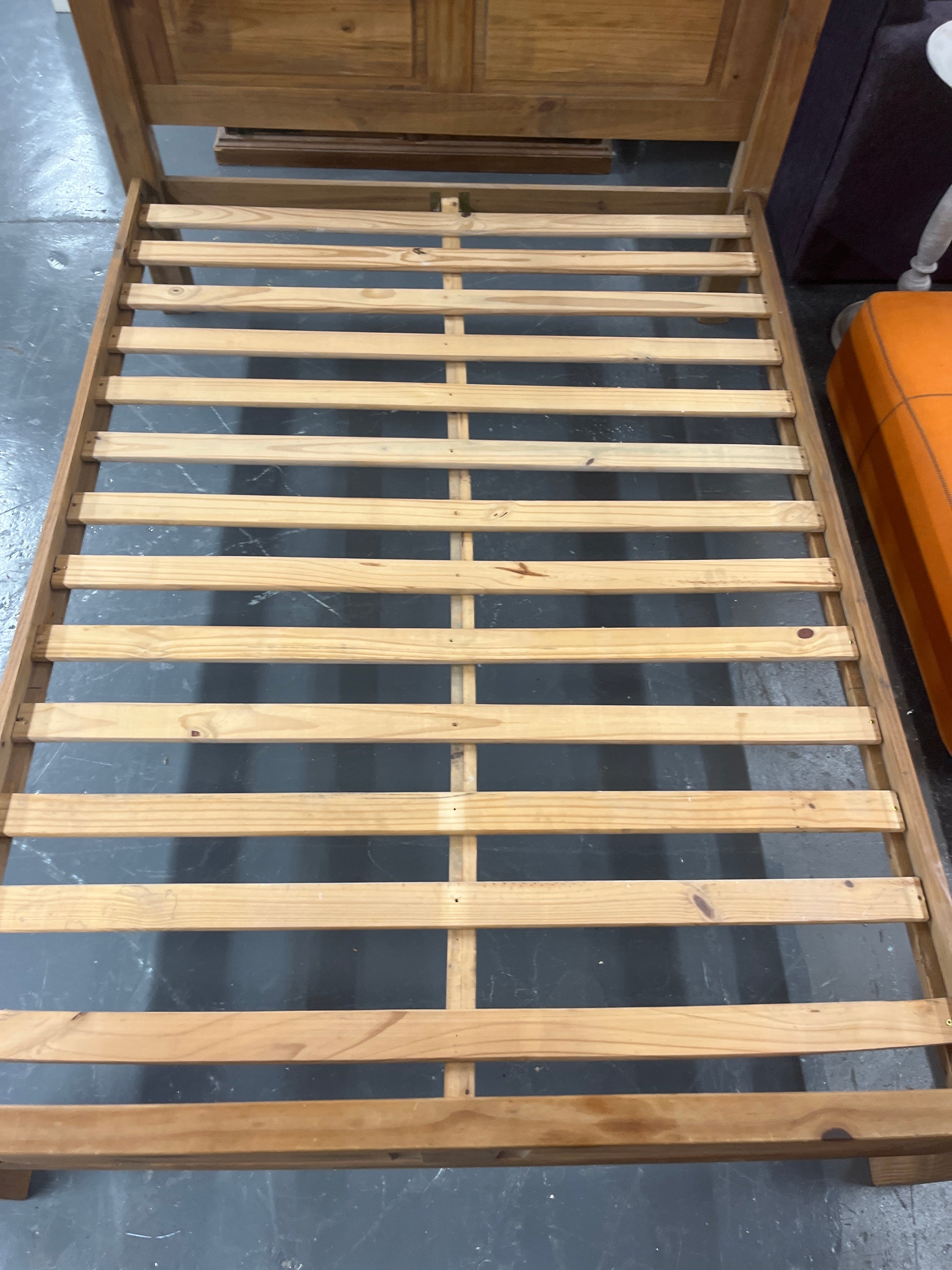 4 ft 6 corona waxed pine high end bed frame  1325