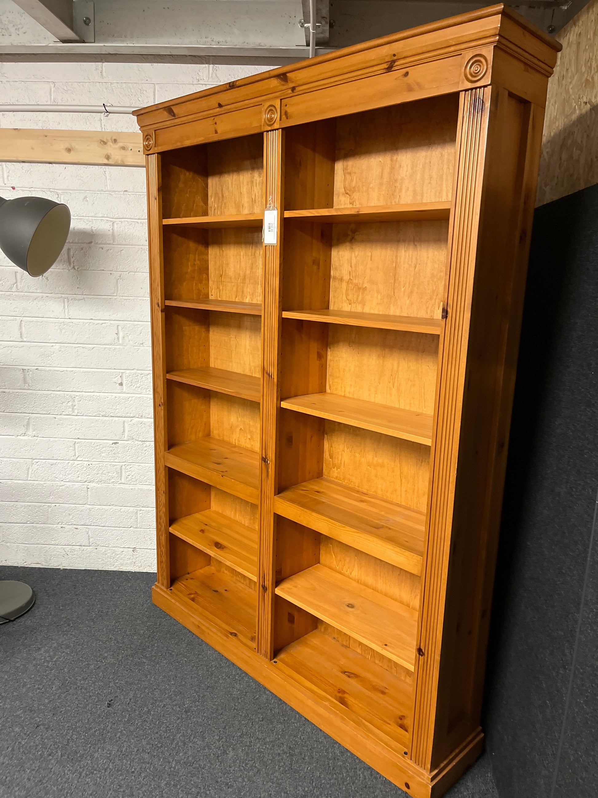 Tall solid pine ornate bookcases with shelves (H 2150 x W 1500 x D 330 mm) 1225