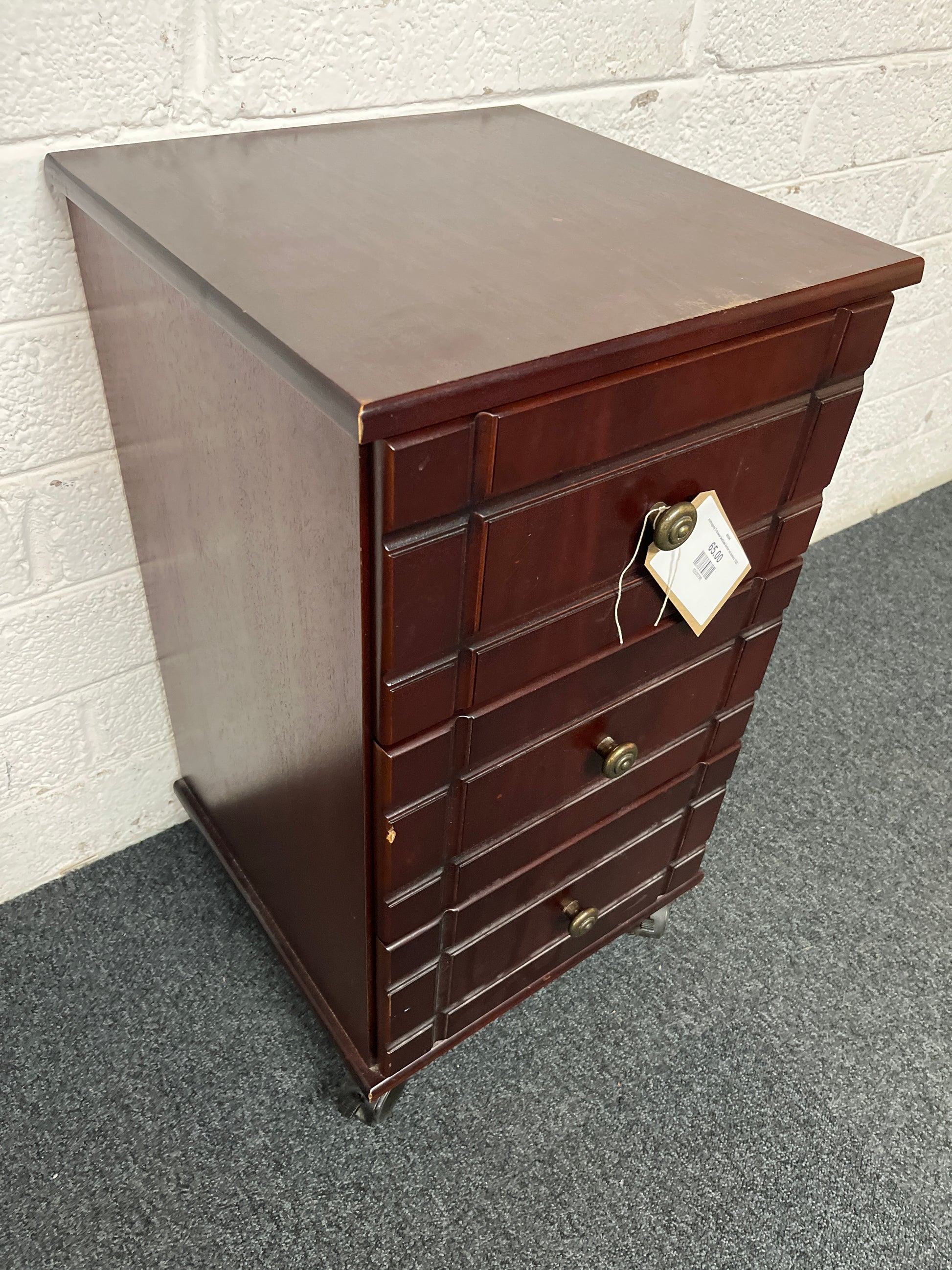 mahogany 3 drawer bedside locker on castors  1325