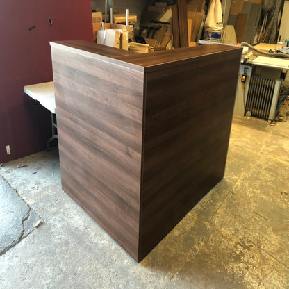 Bespoke Counter 8