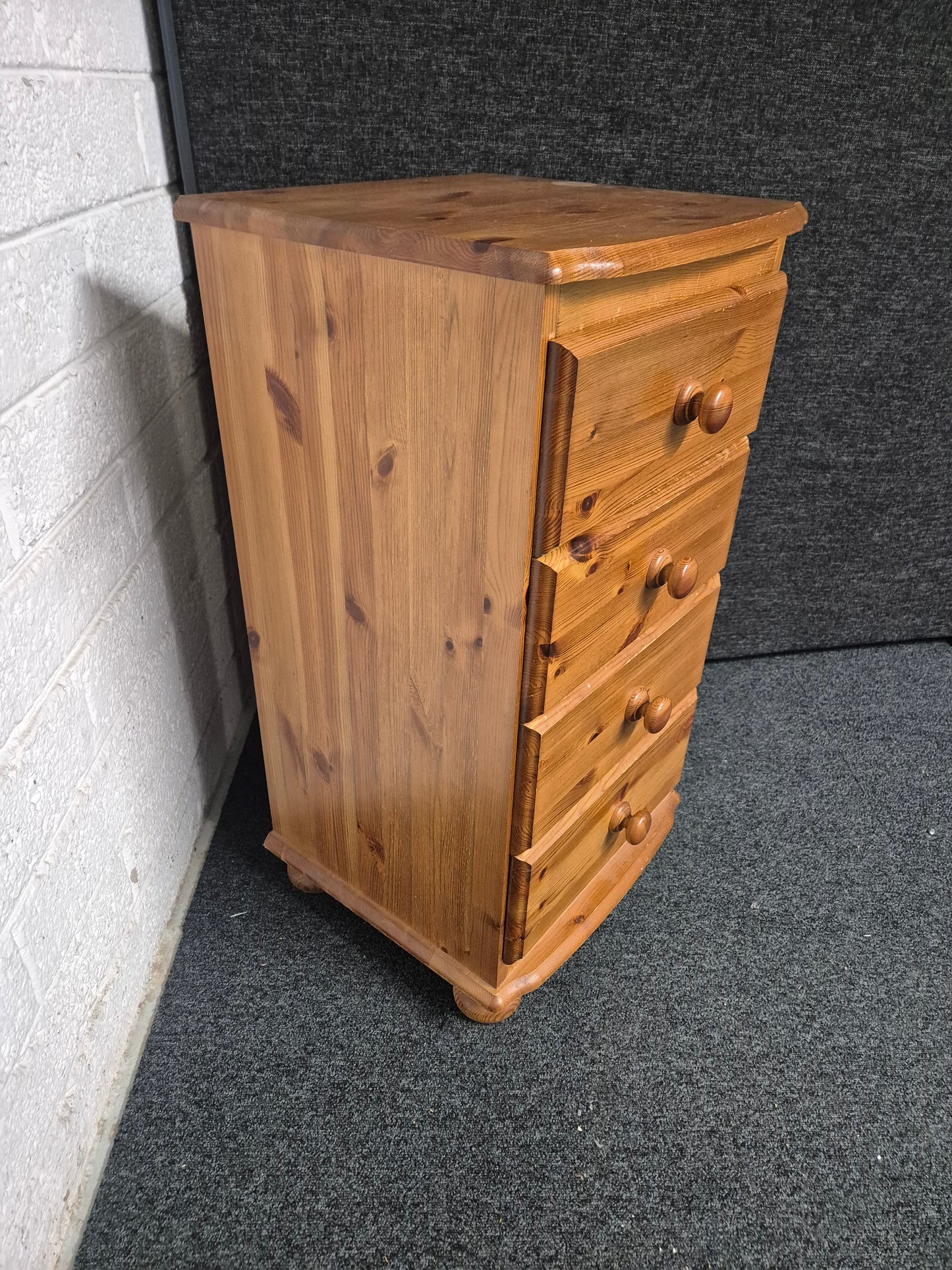 Solid pine 4 drawer Tallboy (H 850 x W 460 x D 450 mm) 3125