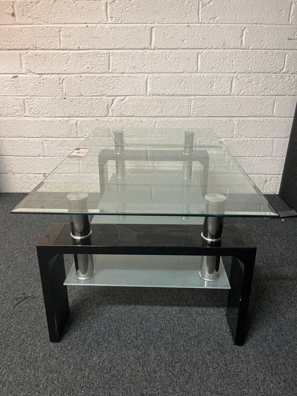 Black framed glass coffee table  (H 43 x W 100 x D 43 cm) 2225