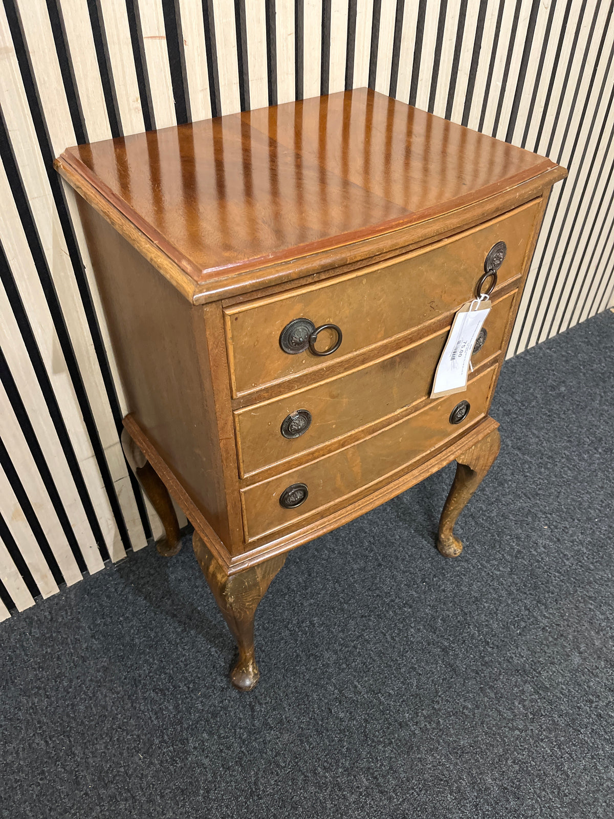 Small Ornate dark wood 3 drawer unit (H 70 x W 45 x D 33 cm)  44380