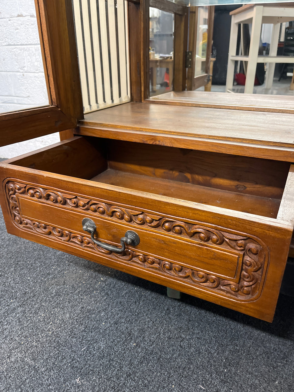 Solid dark wood carved details large 2 glass door 2 drawer display unit (H 200 x W 122 x D 45 cm) 1325