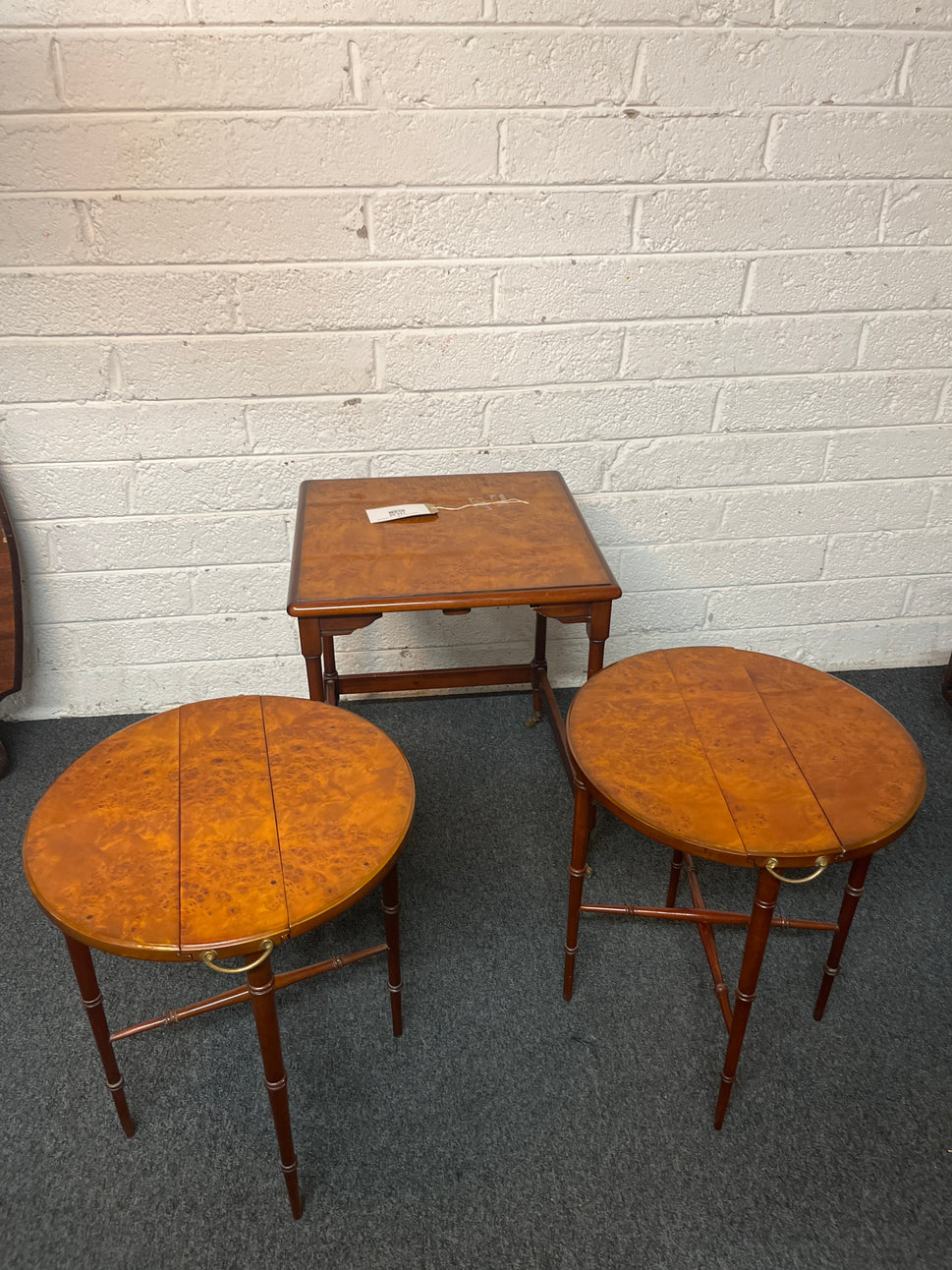 Ornate walnut lamp table with 2 no. pull out tables 3225