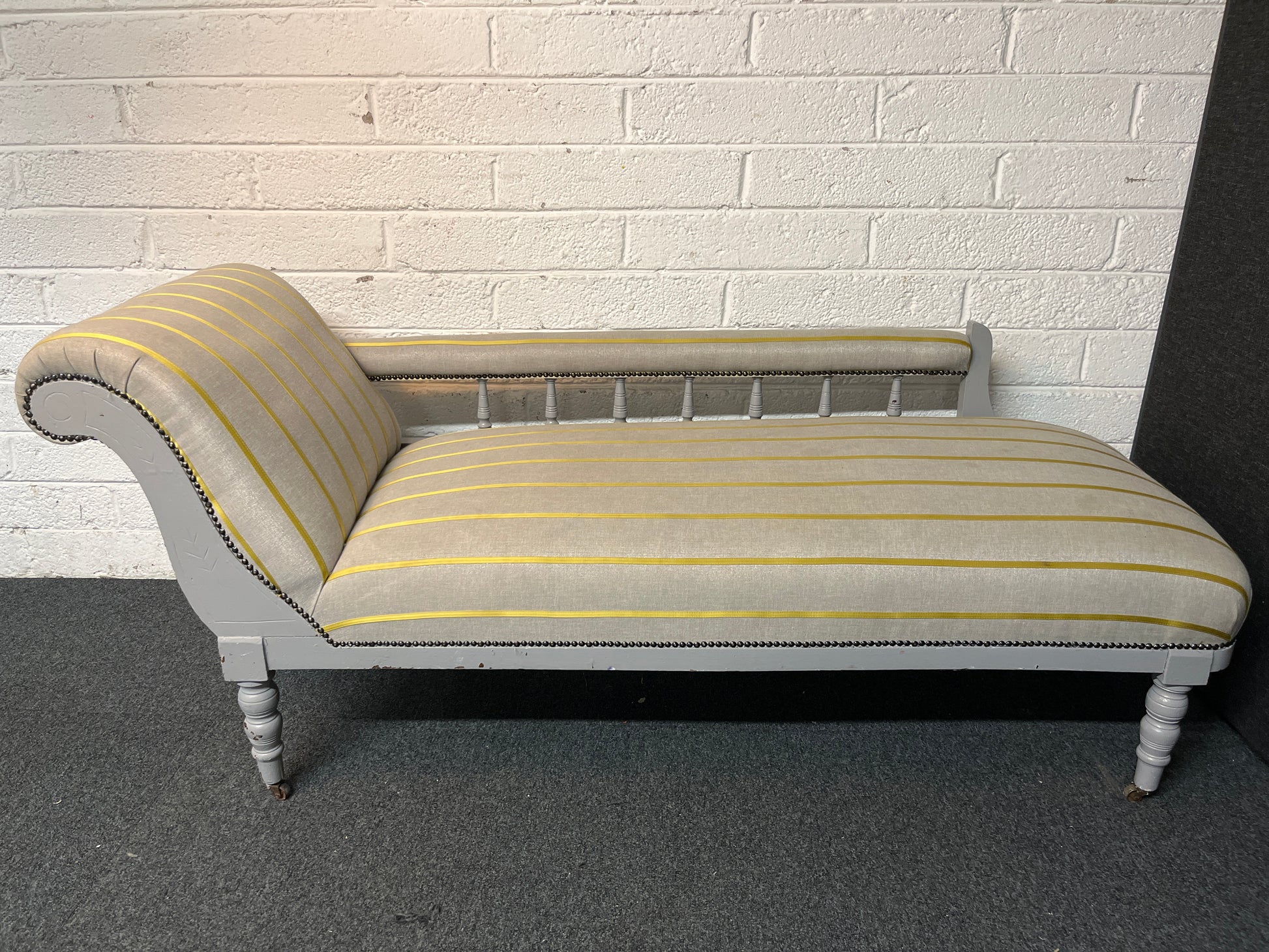 Grey and yellow striped fabric chaise lounge with grey painted wooden frame 3225