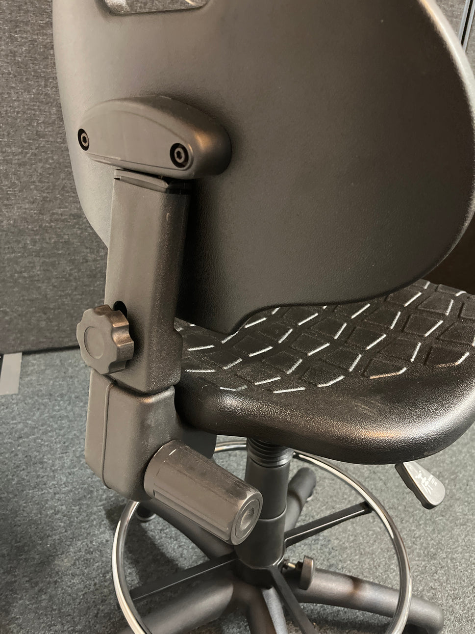 Prema polyurethane industrial operator chair with contoured back support - black