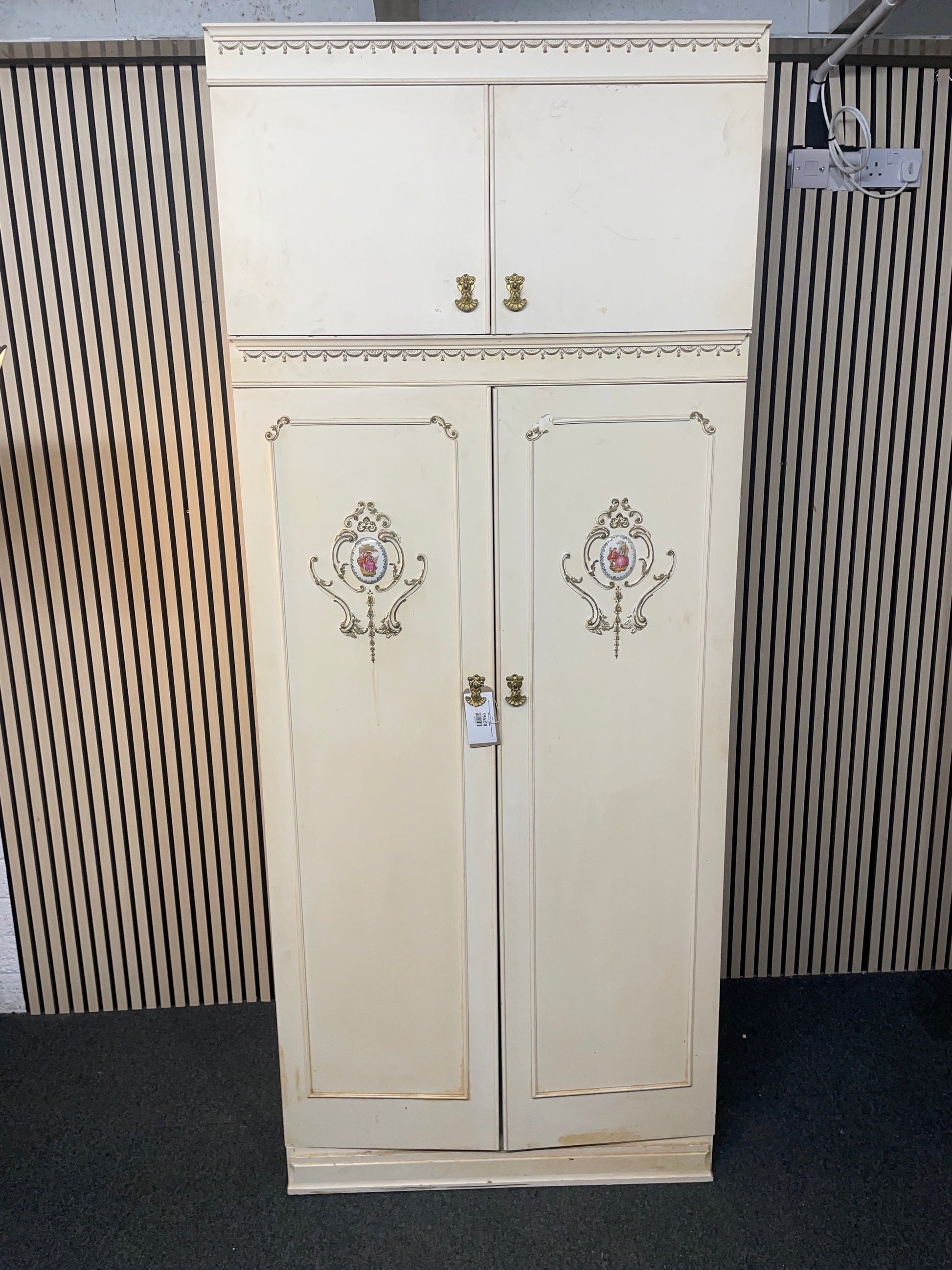 Tall ornate french style 2 door 2 top door wardrobe (H 225 x W 92 x D 54 cm) 2425